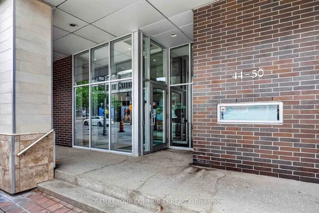 44 Bond St #101, Oshawa 3