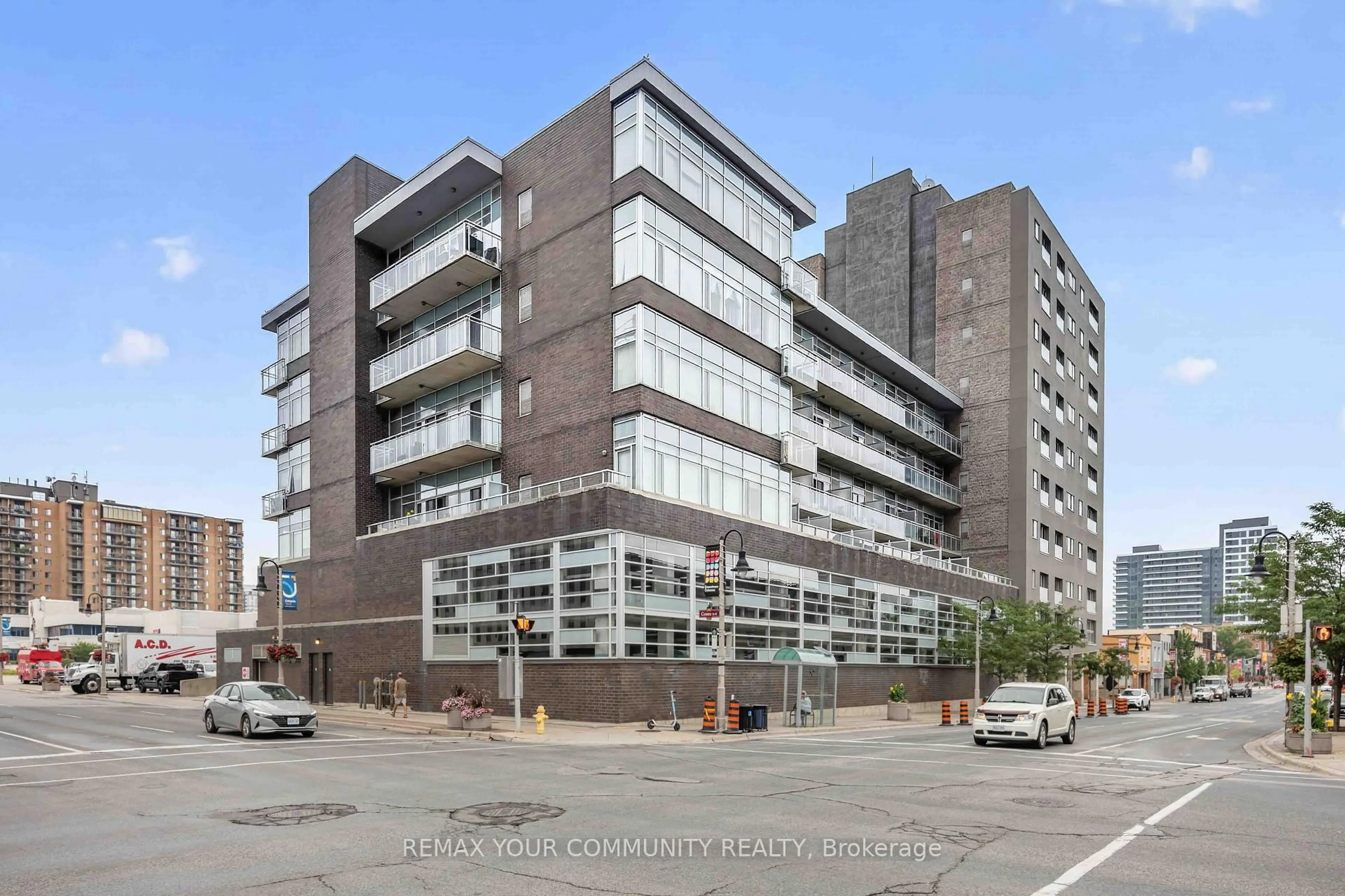 Unknown for 44 Bond St #101, Oshawa Ontario L1G 6R2