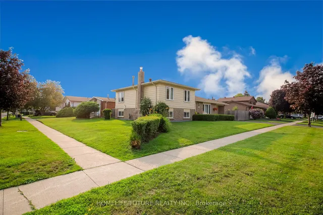 207 Michael Blvd, Whitby 5