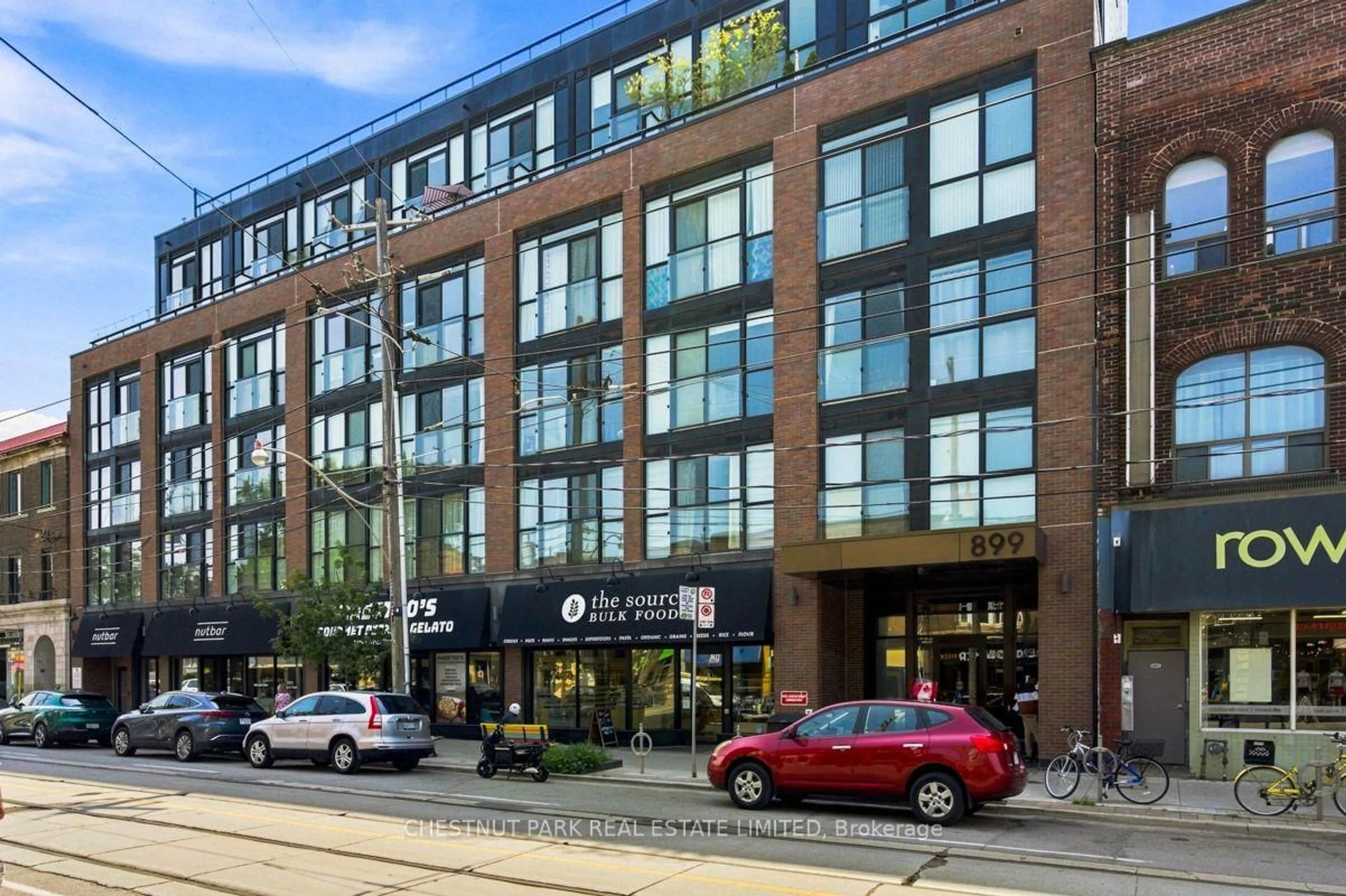 Unknown for 899 Queen St #205, Toronto Ontario M4M 0C8