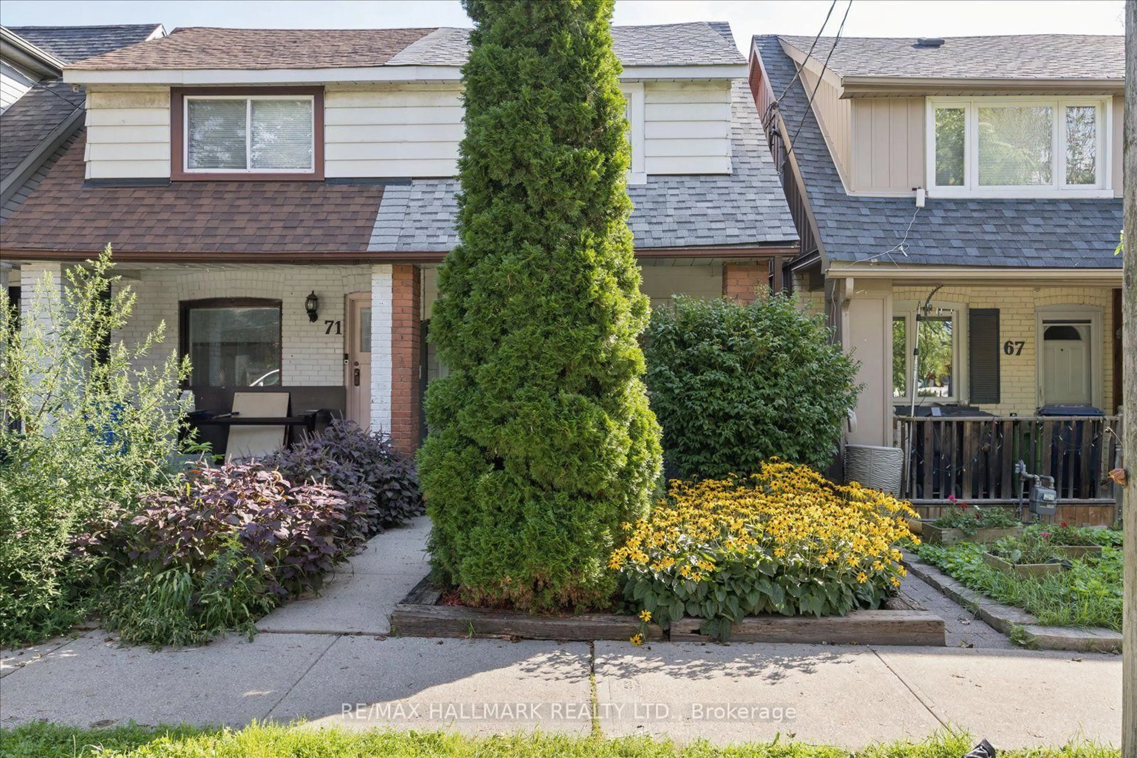 Unknown for 69 Alton Ave, Toronto Ontario M4L 2M3