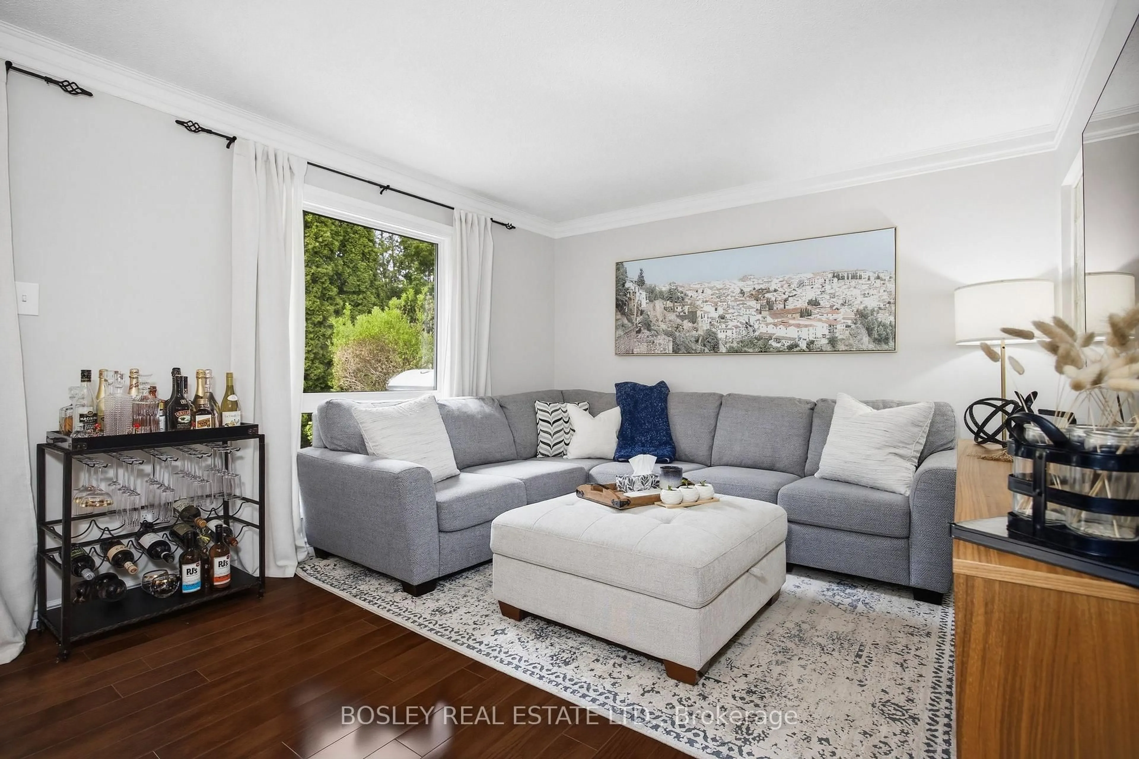 Living room with furniture, unknown for 861 Traddles Ave, Oshawa Ontario L1K 1N7