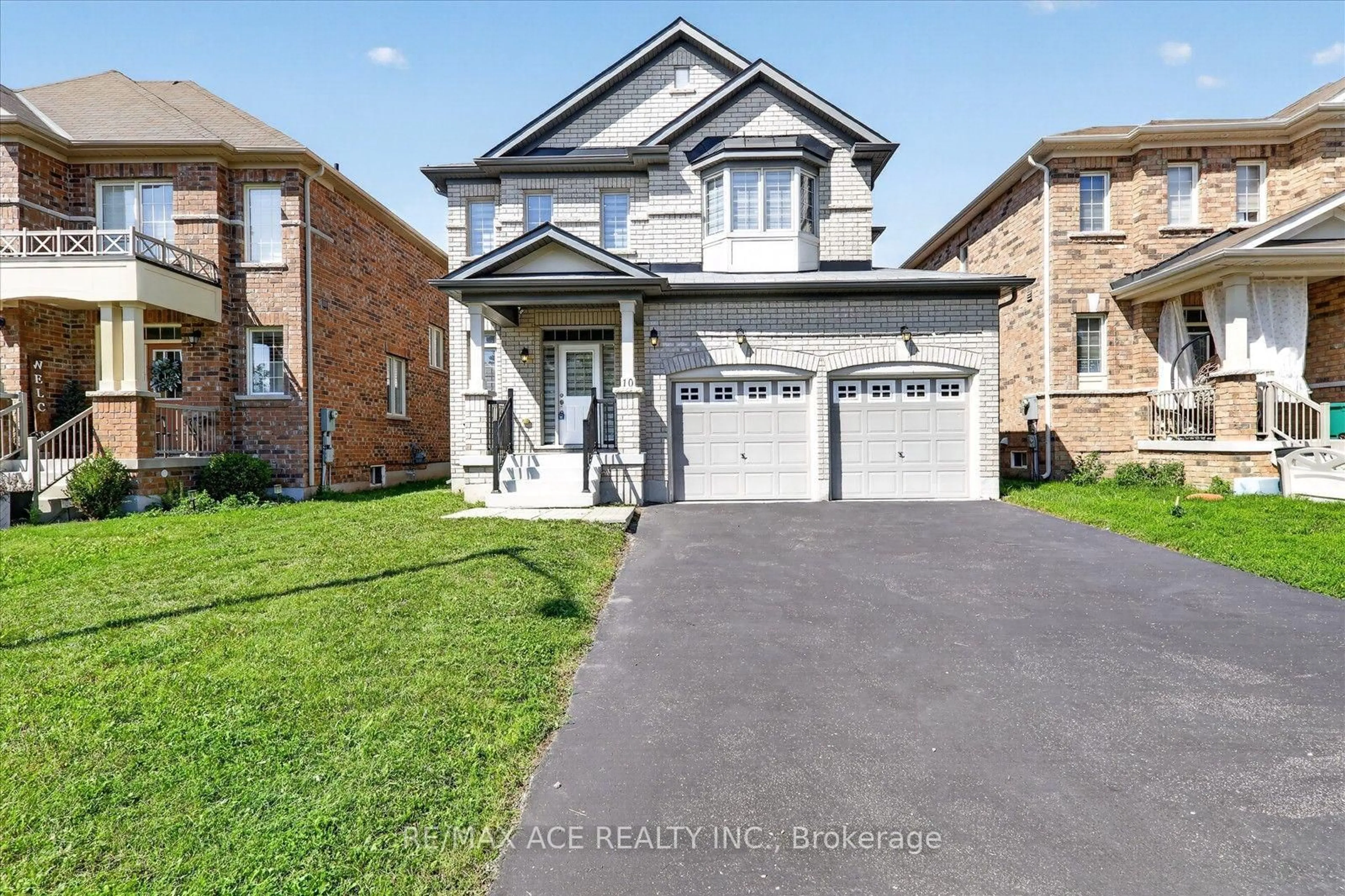 Home with brick exterior material, street for 10 Gusul Ave, Clarington Ontario L1B 0K7