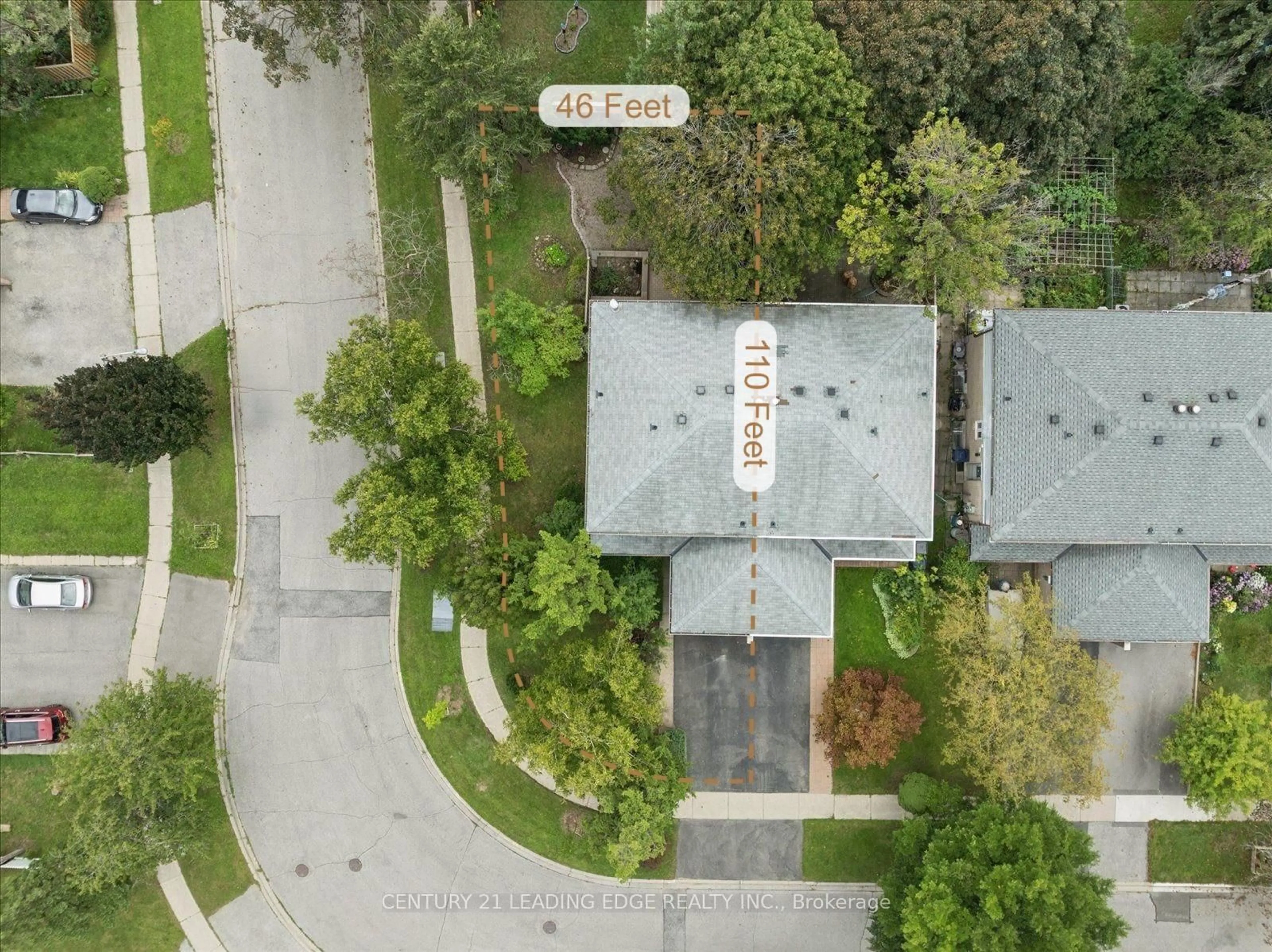 A pic from outside/outdoor area/front of a property/back of a property/a pic from drone, street for 91 Glenstroke Dr, Toronto Ontario M1S 3A1