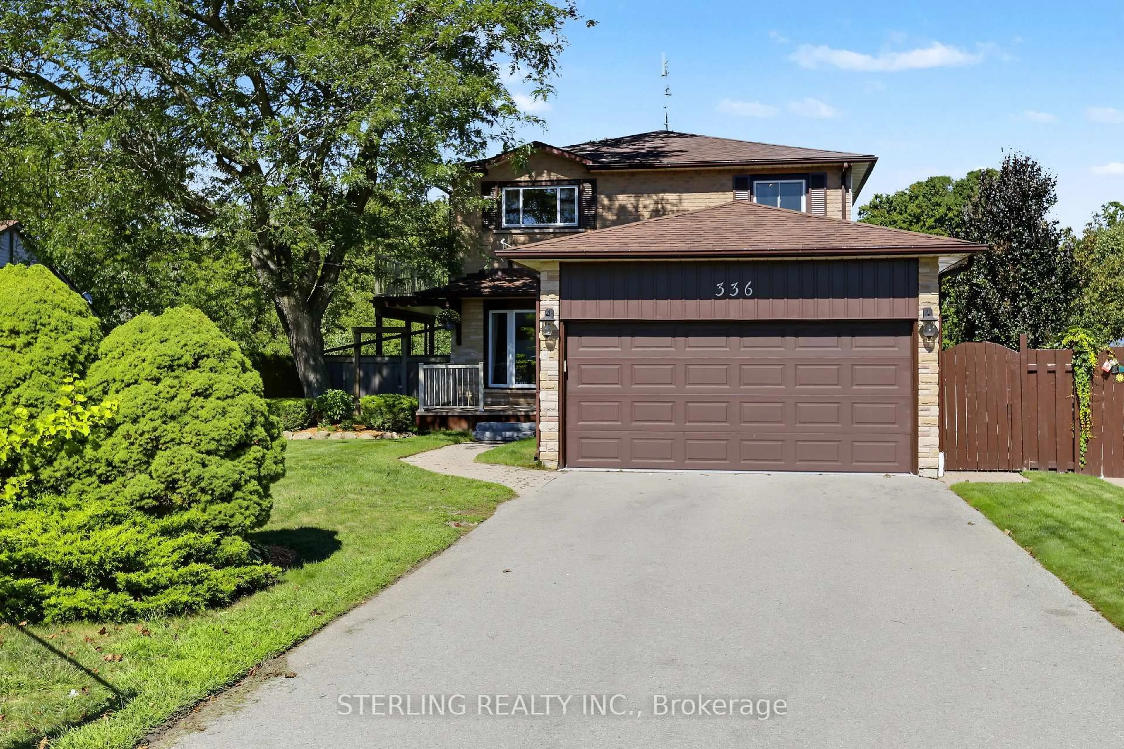 Unknown for 336 Gothic Crt, Oshawa Ontario L1G 7J2
