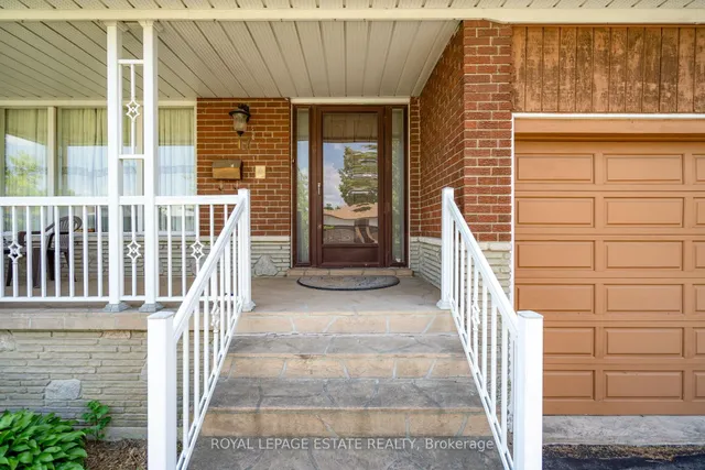 17 Altair Ave, Toronto 2