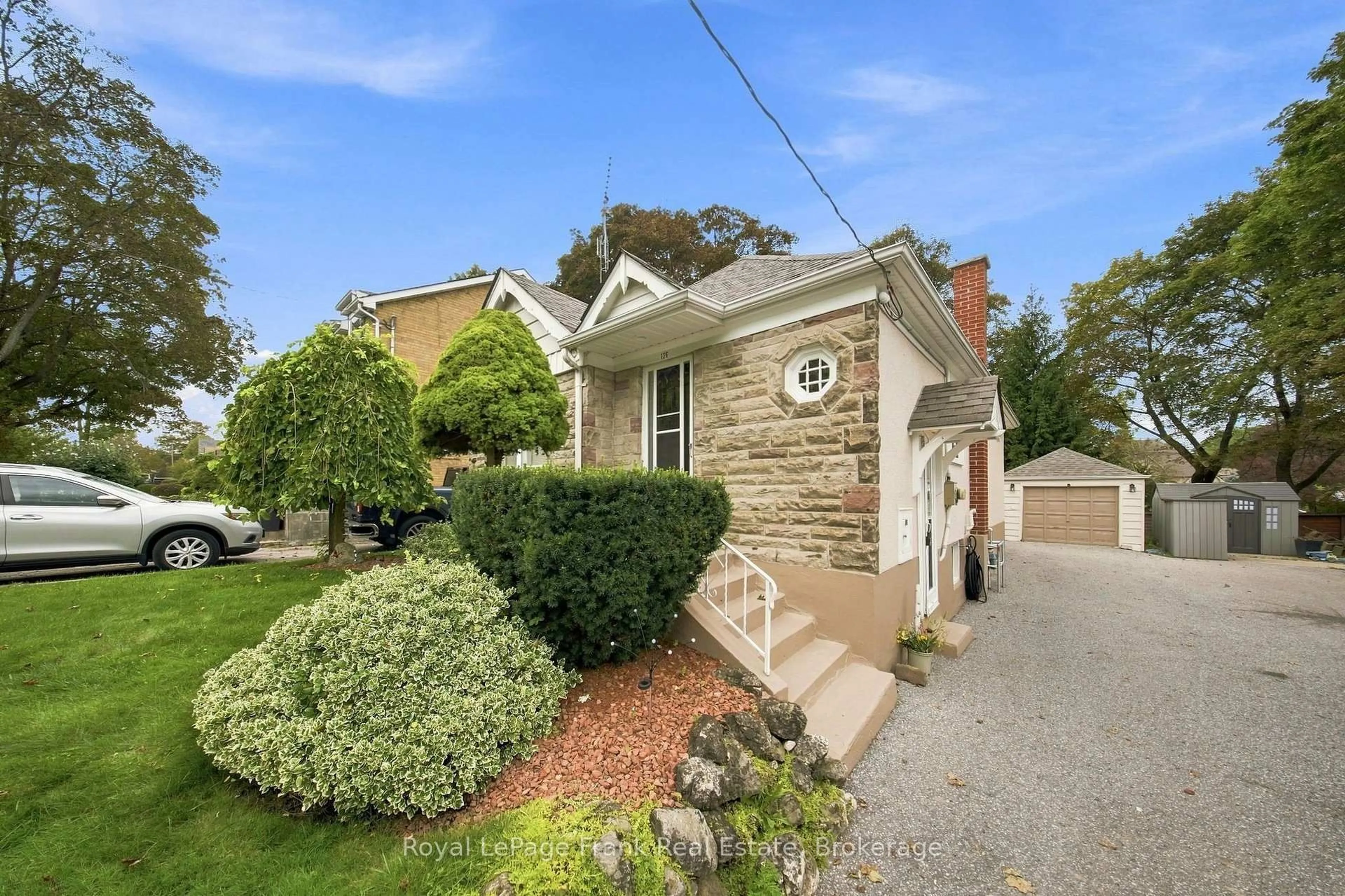 Home with brick exterior material, street for 126 Lauder Rd, Oshawa Ontario L1G 2H6