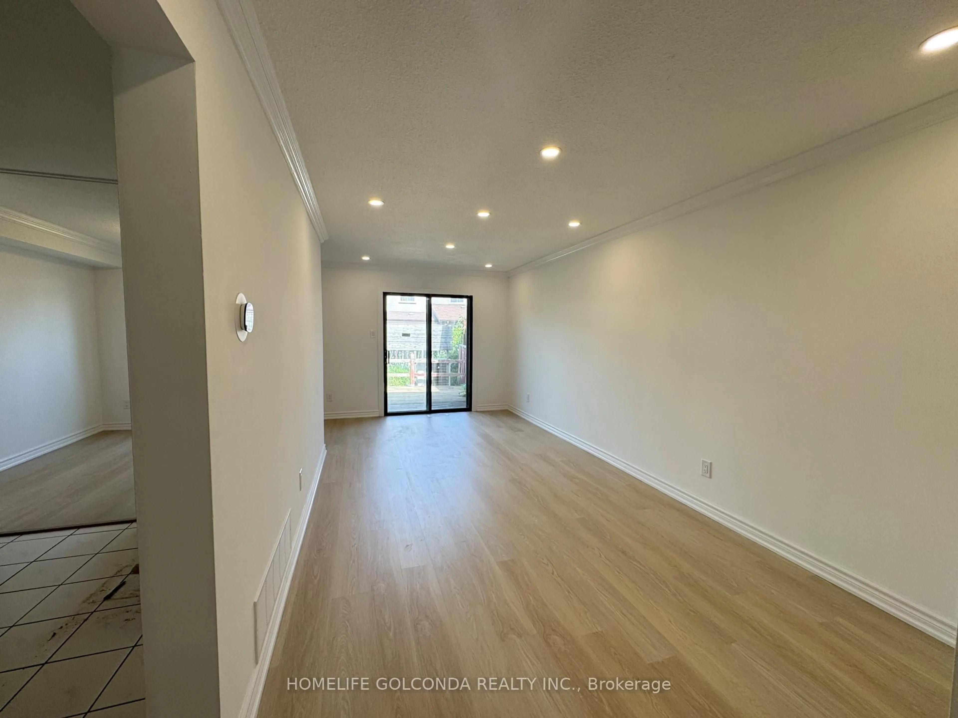 A pic of a room for 12 Grenbeck Dr, Toronto Ontario M1V 2H6