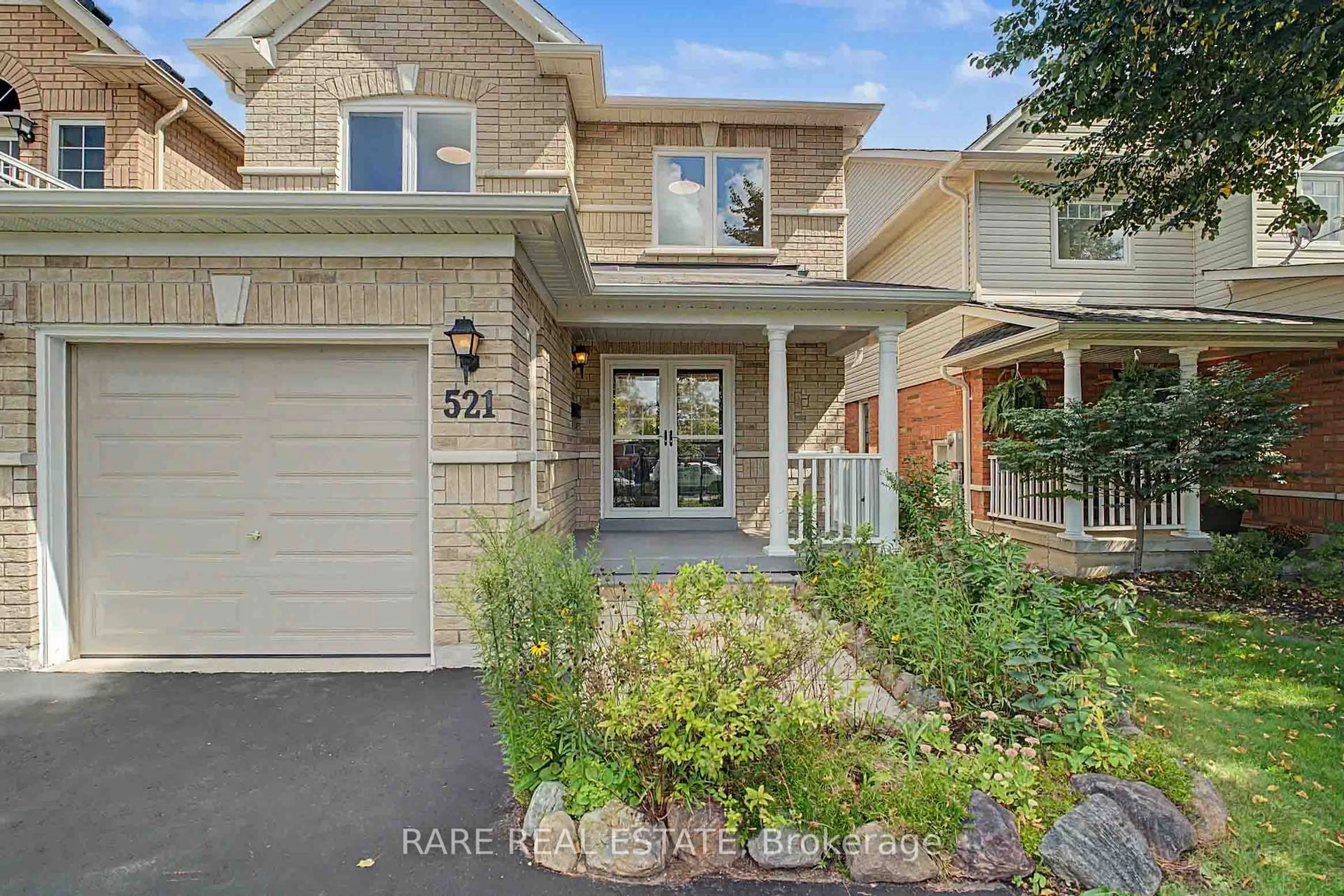 Home with brick exterior material, street for 521 Hickory St, Whitby Ontario L1N 9W9