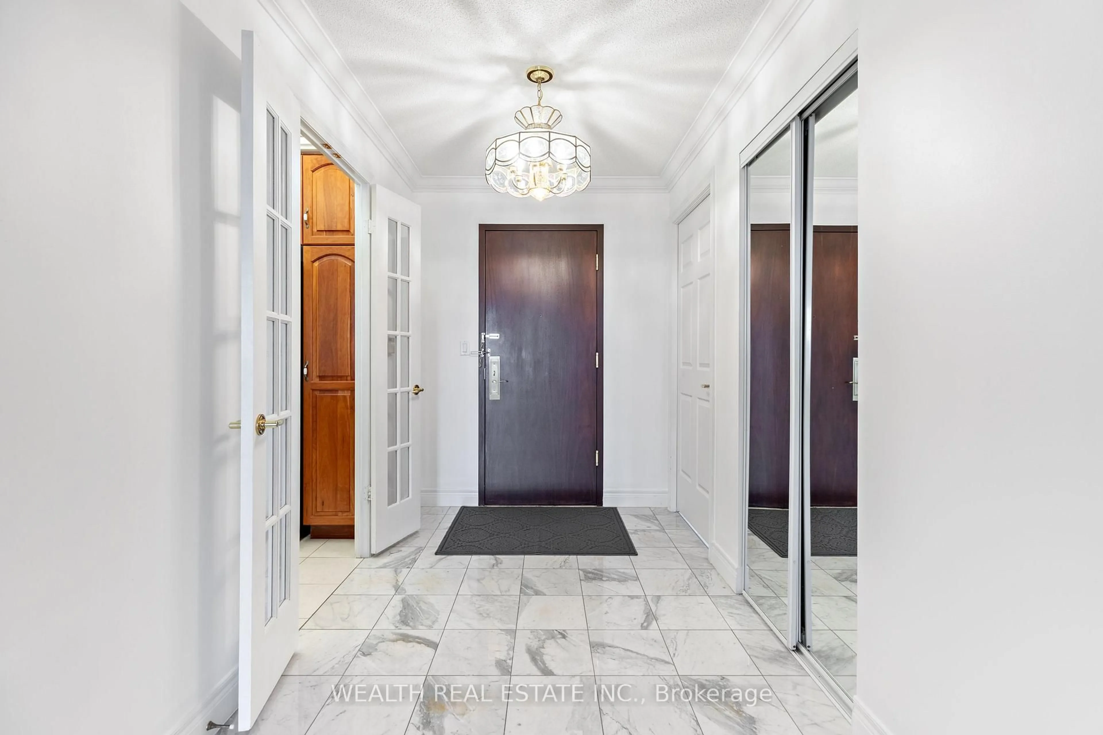 Indoor foyer for 138 Bonis Ave #PH21, Toronto Ontario M1T 3V9