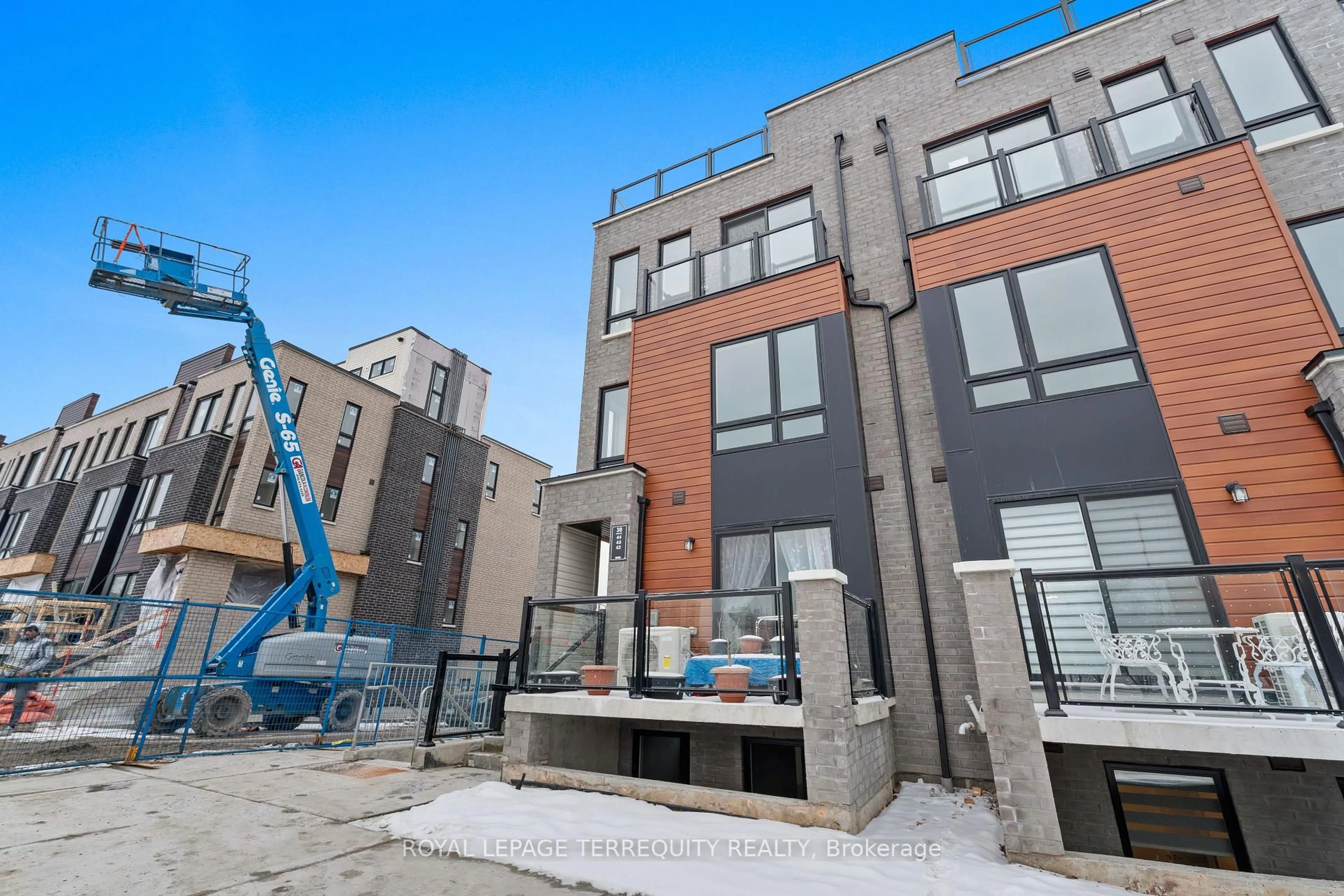 Home with brick exterior material, building for 30 Liben Way #43, Toronto Ontario M1B 0E8