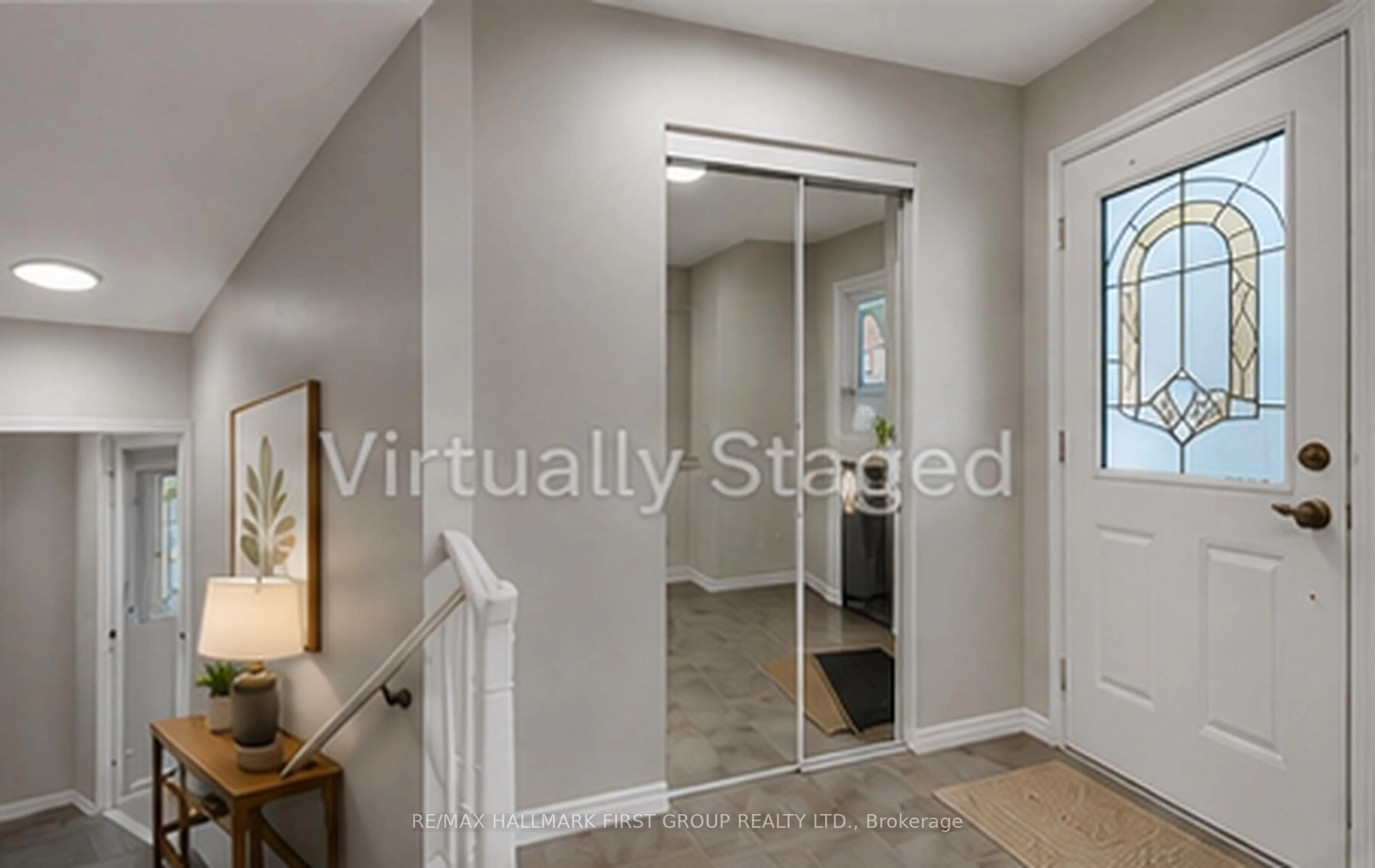 Indoor entryway for 15 Millington Cres, Ajax Ontario L1T 1R1