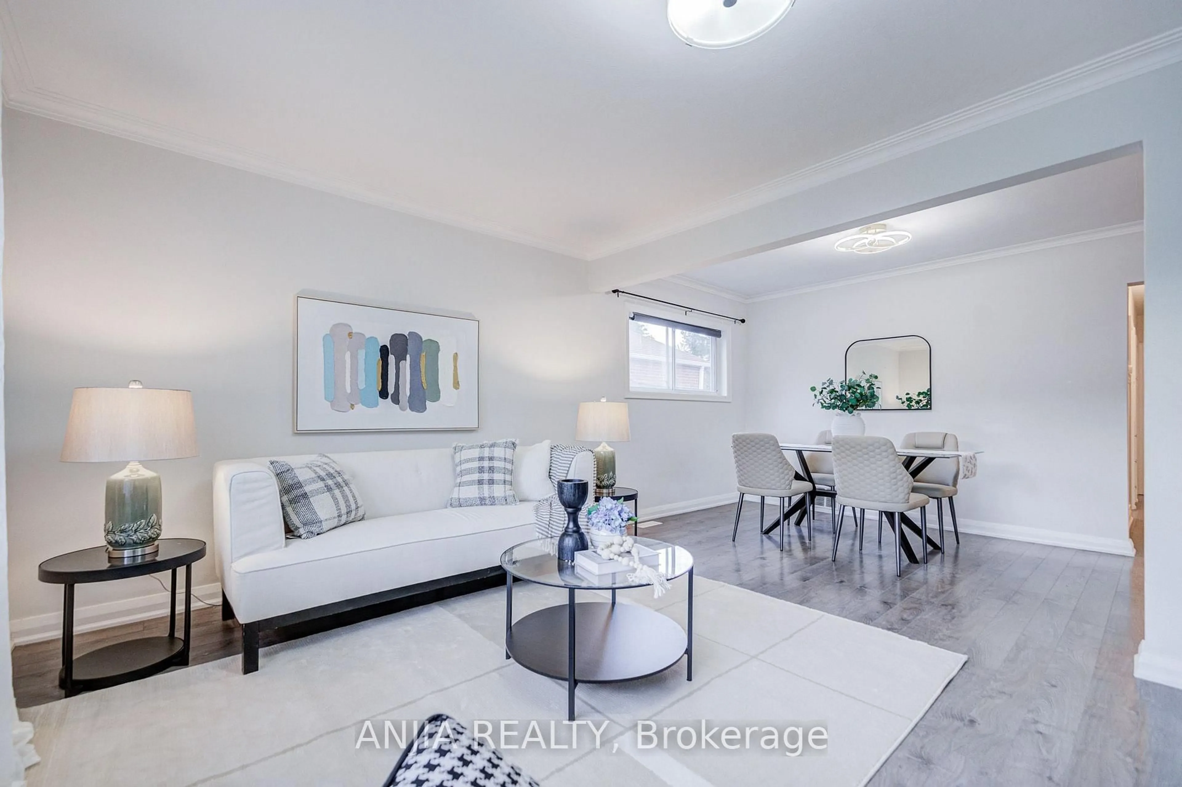 Living room with furniture, unknown for 91 Canlish Rd, Toronto Ontario M1P 1S8