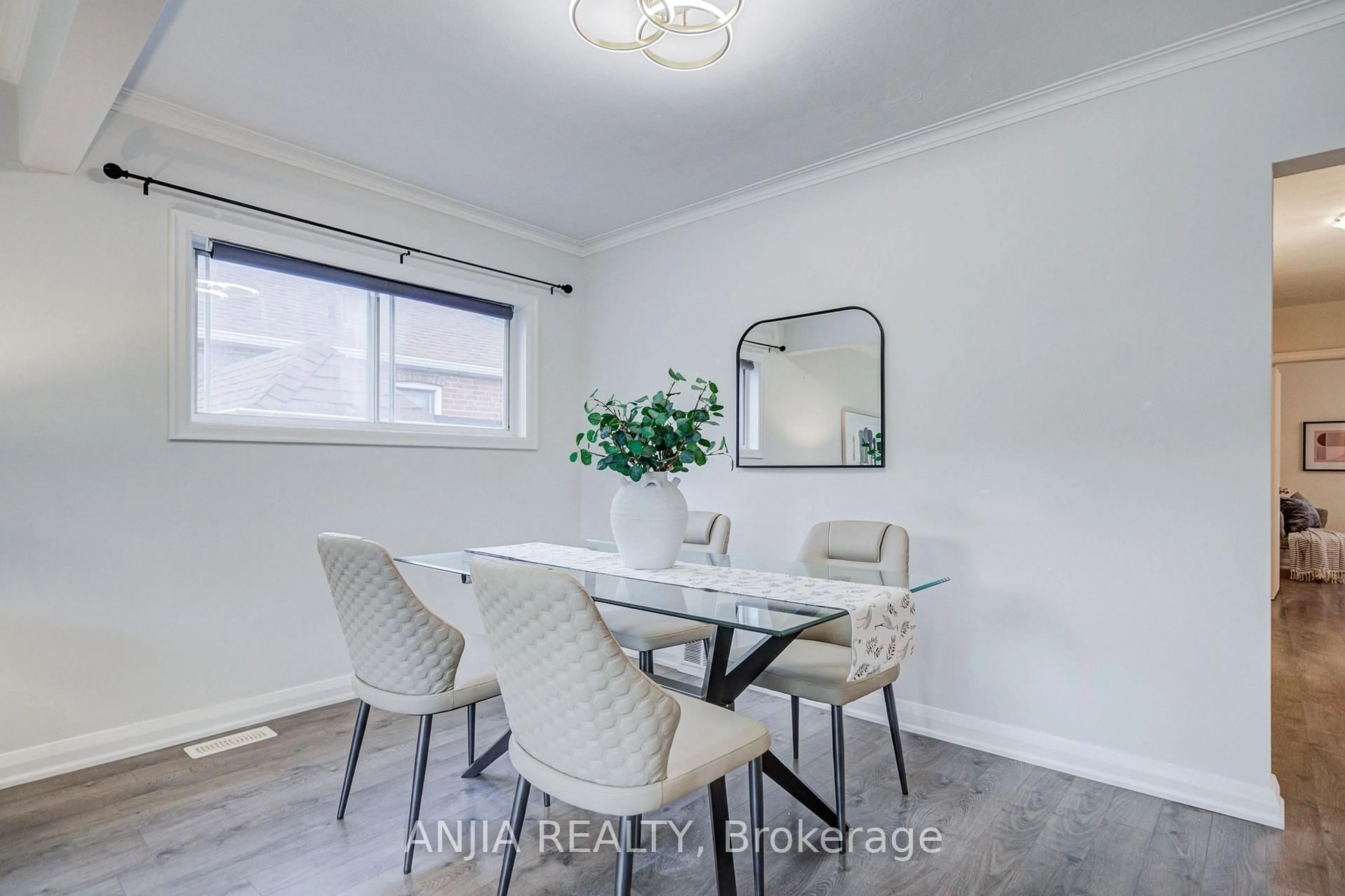 Dining room, wood/laminate floor for 91 Canlish Rd, Toronto Ontario M1P 1S8