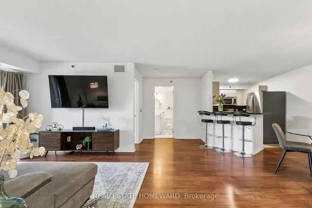 684 Warden Ave #416, Toronto 4