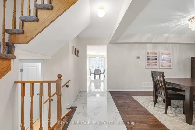 1856 Rosebank Rd, Pickering 5