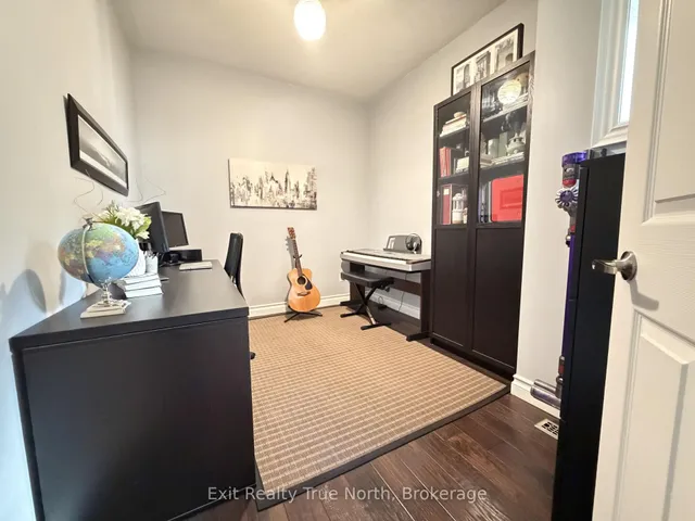 440 Whitby Shores Greenway, Whitby 4