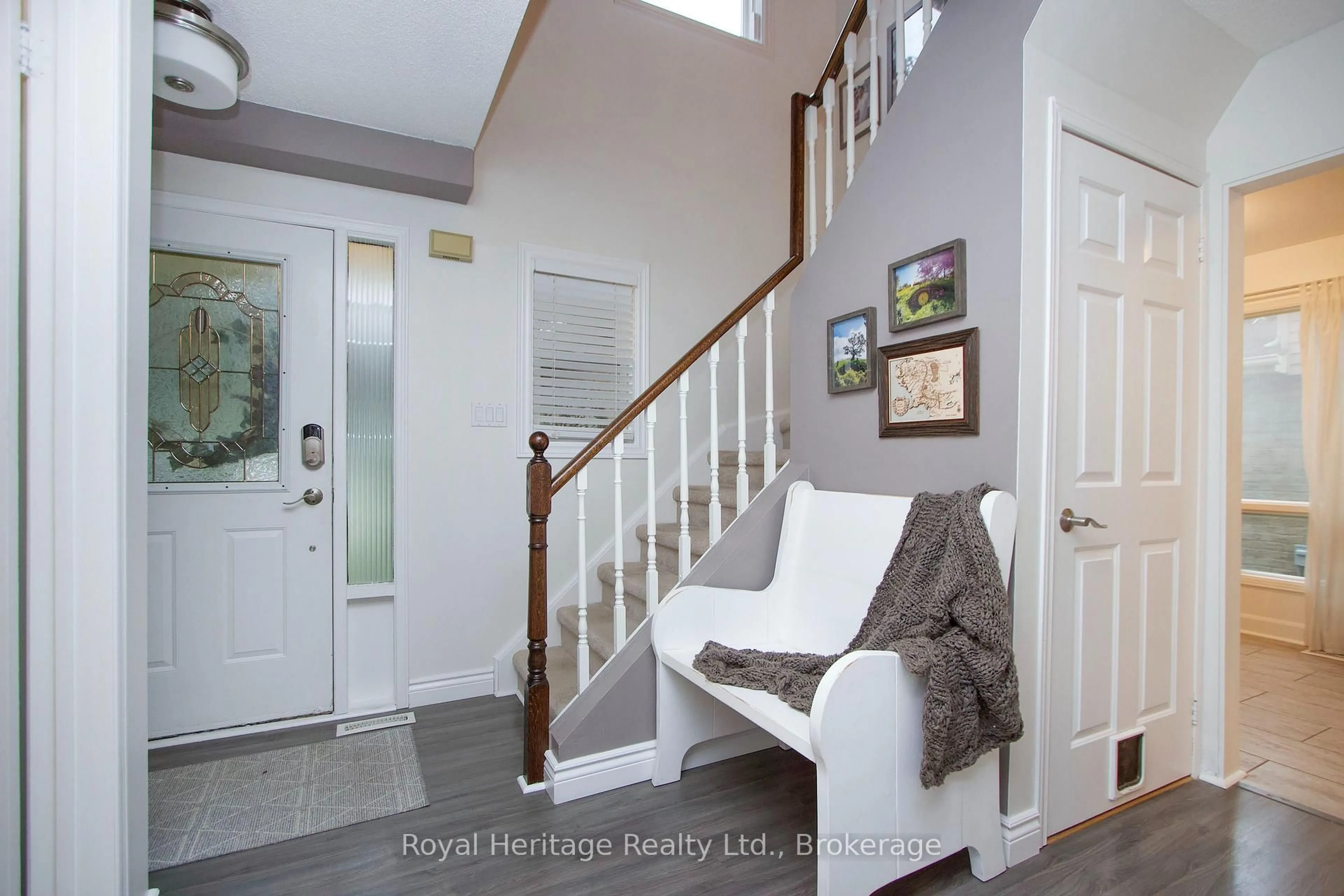 Indoor entryway for 11 Harman Dr, Ajax Ontario L1S 5H4
