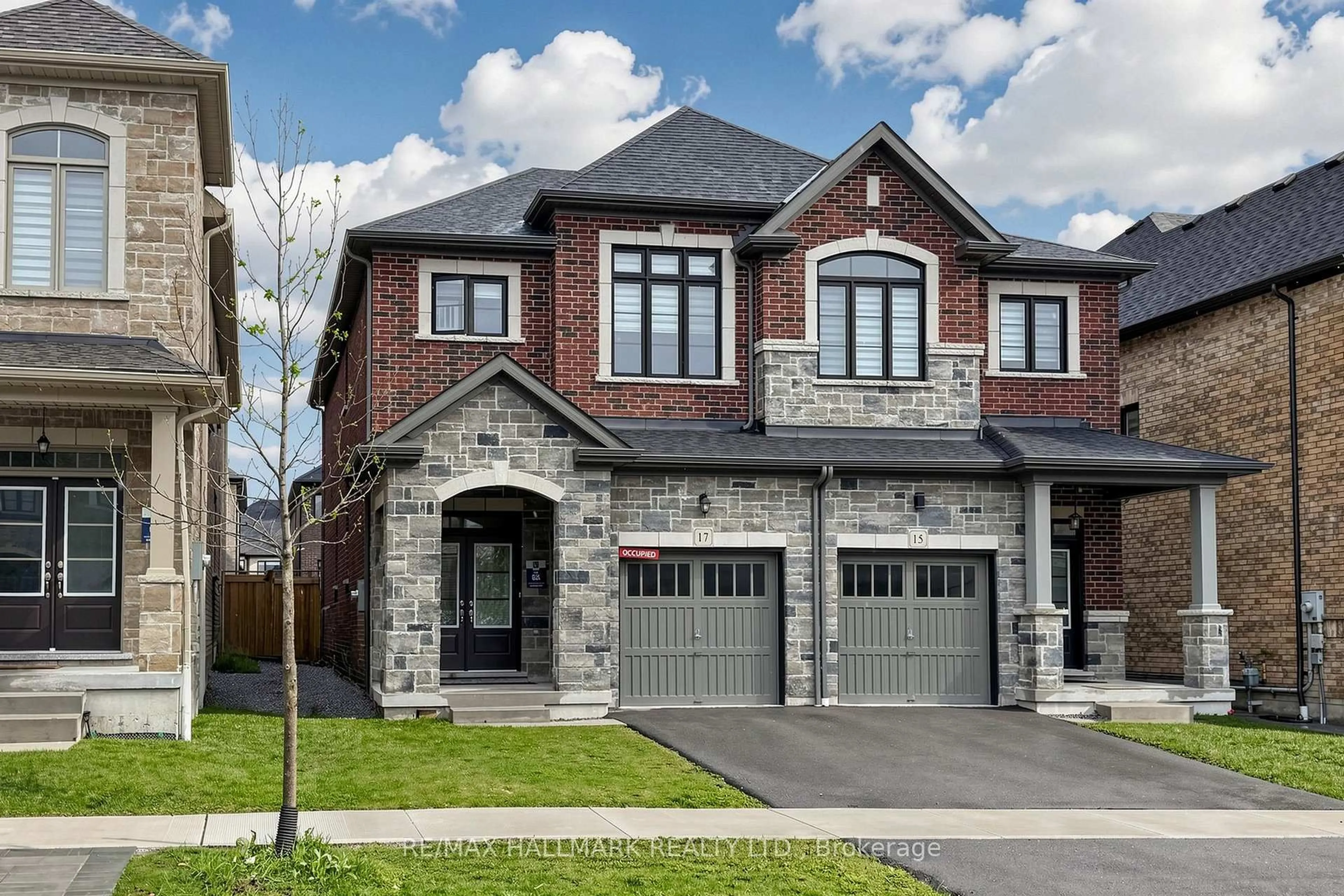 Home with brick exterior material, street for 17 Closson Dr, Whitby Ontario L1N 9Y6