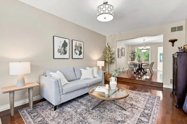 5 Carriage Lane, Clarington 5