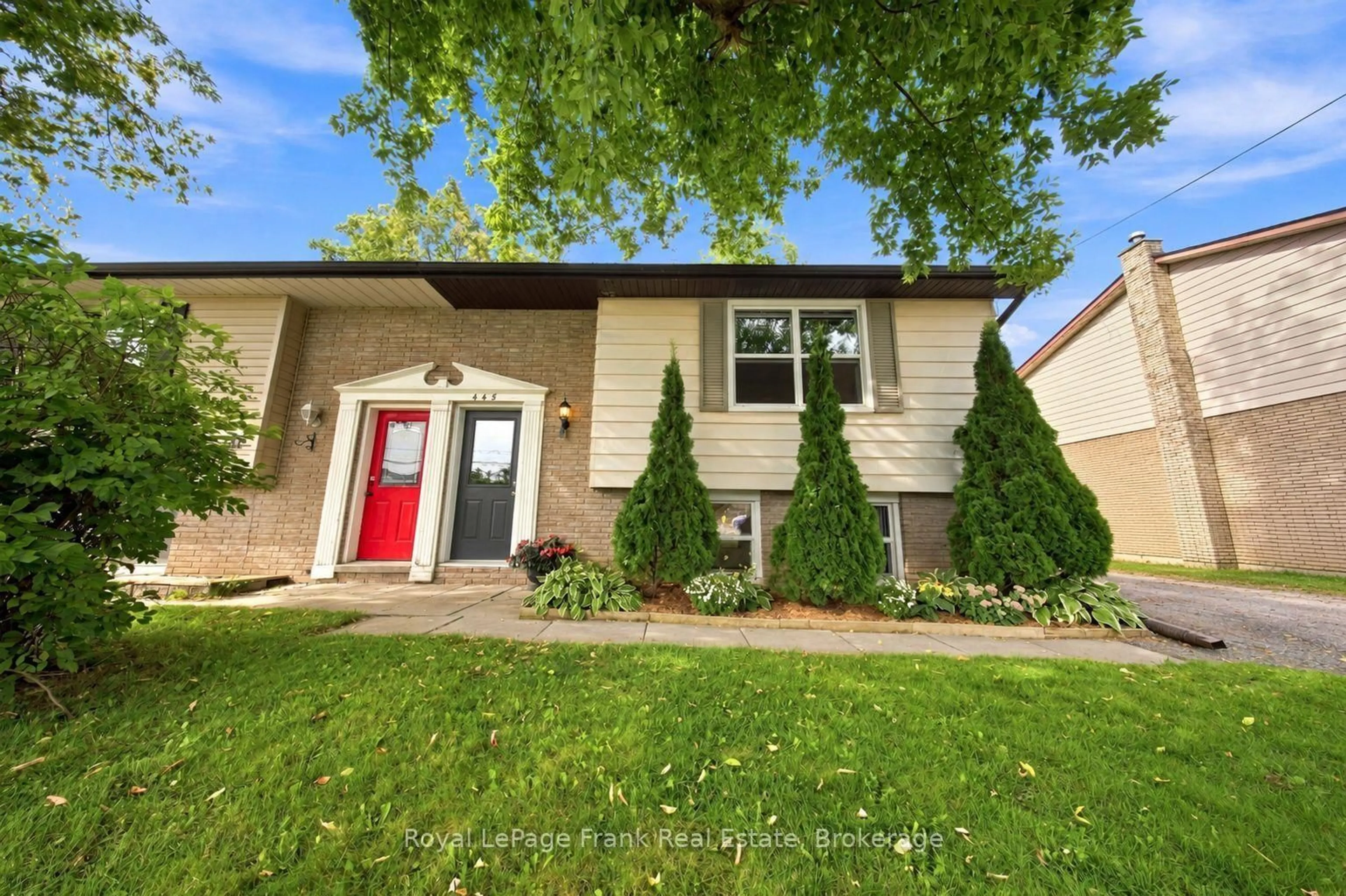 Unknown for 445 Bay St, Scugog Ontario L9L 1M7