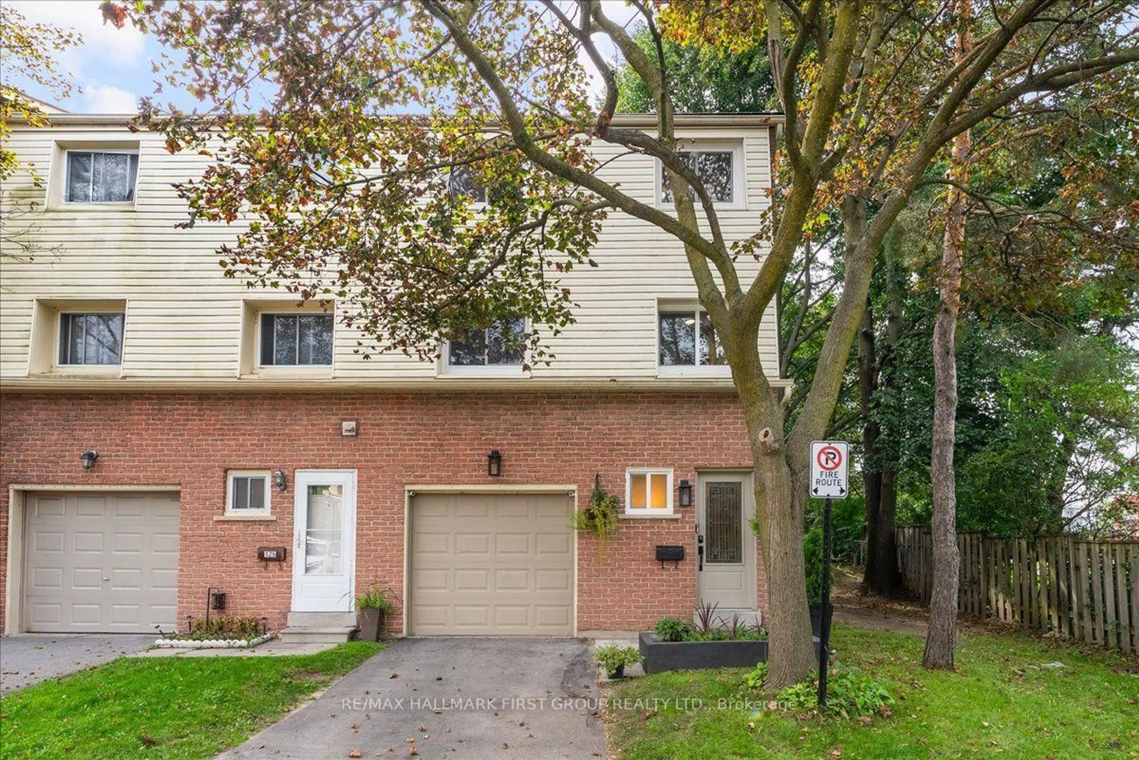 Unknown for 1915 Denmar Rd #126, Pickering Ontario L1V 3E1
