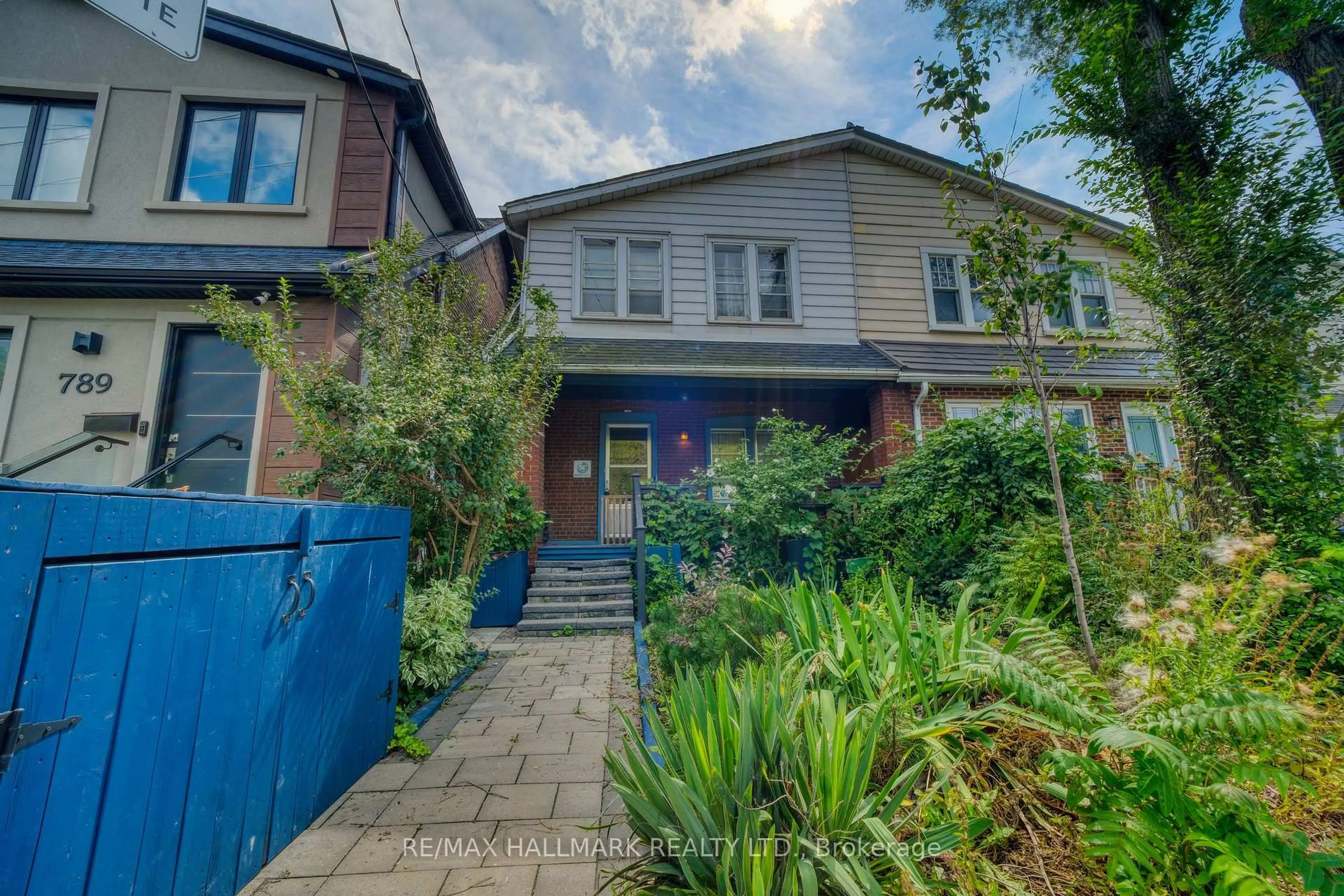 Home with brick exterior material, street for 787 Eastern Ave, Toronto Ontario M4M 1E9