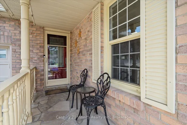 814 Lochness Cres, Oshawa 3