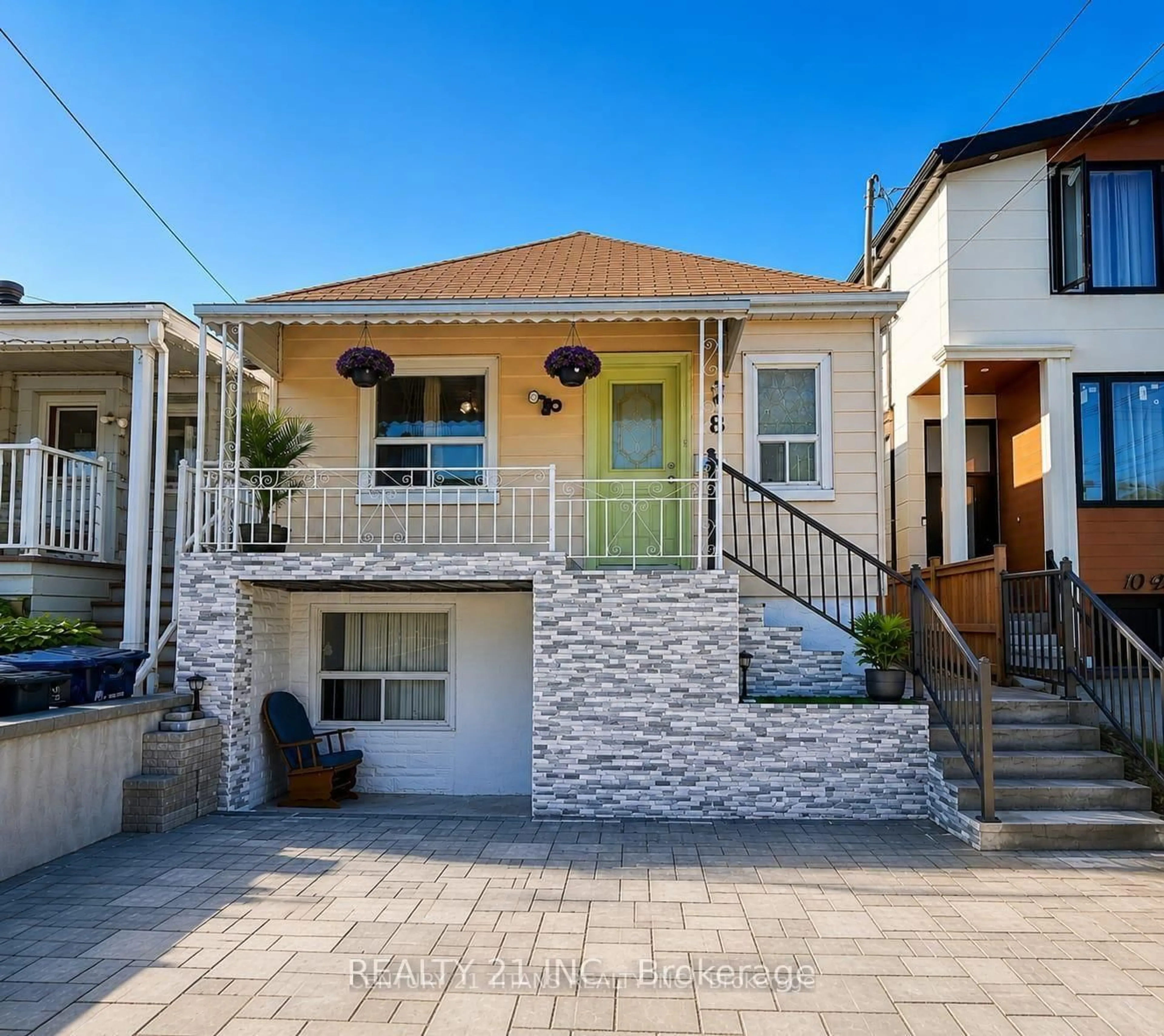 Home with brick exterior material, street for 8 Mack Ave, Toronto Ontario M1L 1L9