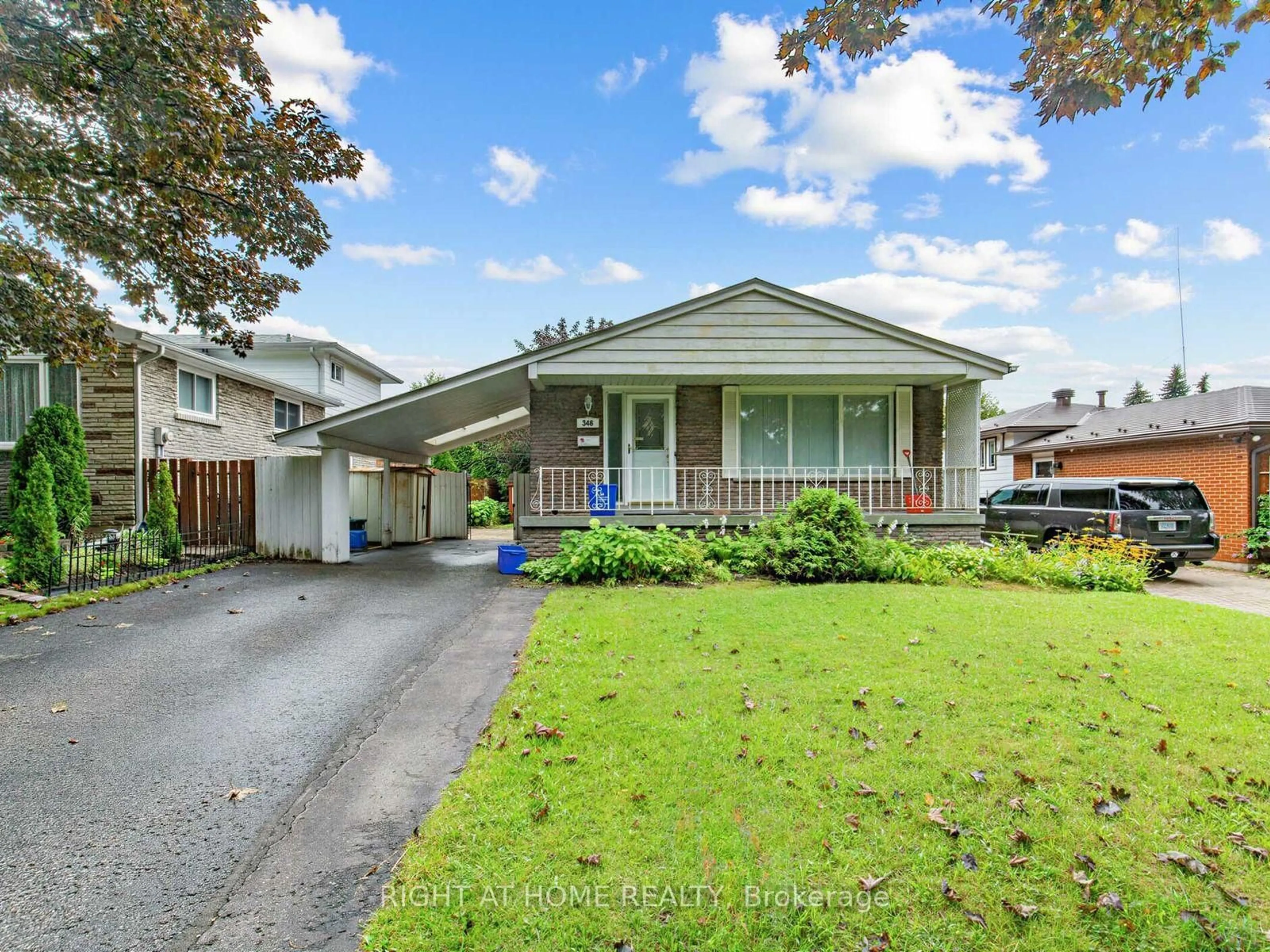 Home with vinyl exterior material, street for 346 Lorindale Dr, Oshawa Ontario L1H 6X4