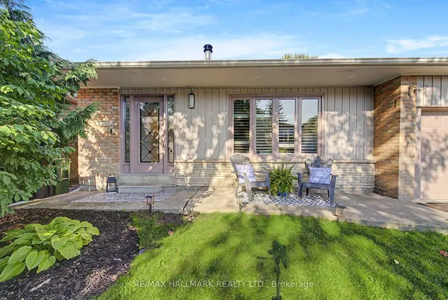 117 Clappison Blvd, Toronto 3