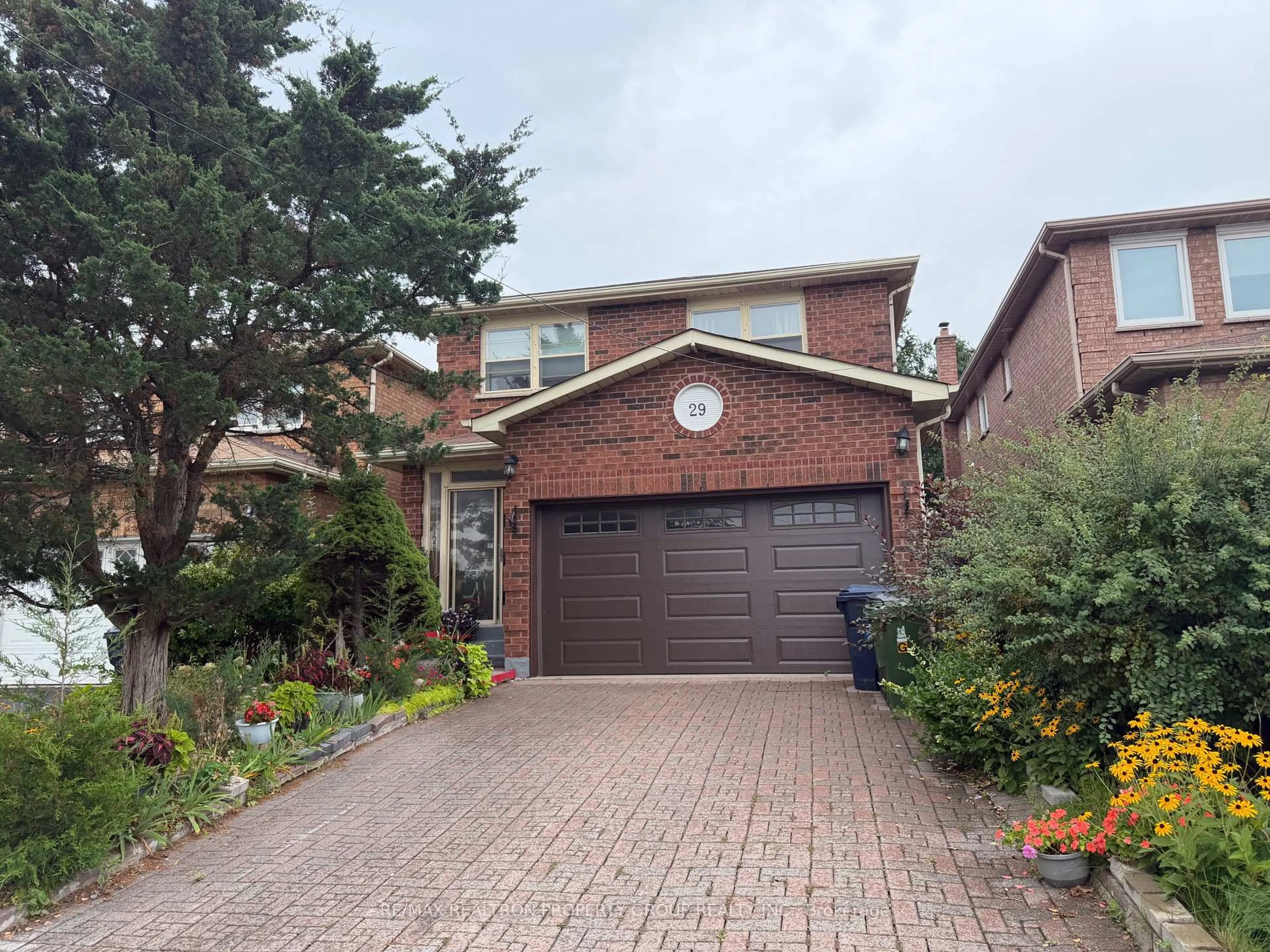 Home with brick exterior material, street for 29 David Dr, Toronto Ontario M1E 5E5