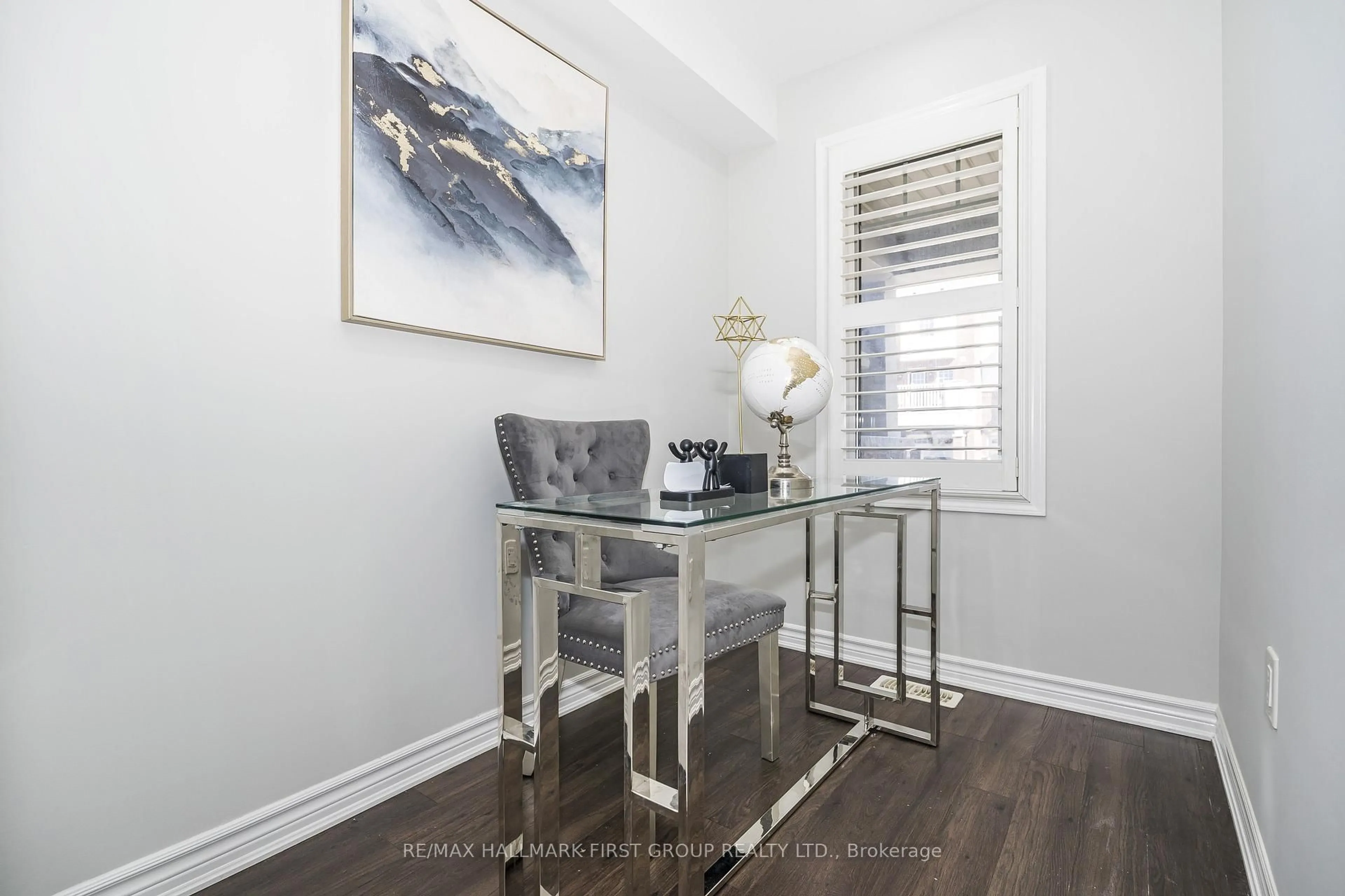 Unknown for 1019 Dragonfly Ave, Pickering Ontario L1X 0E9