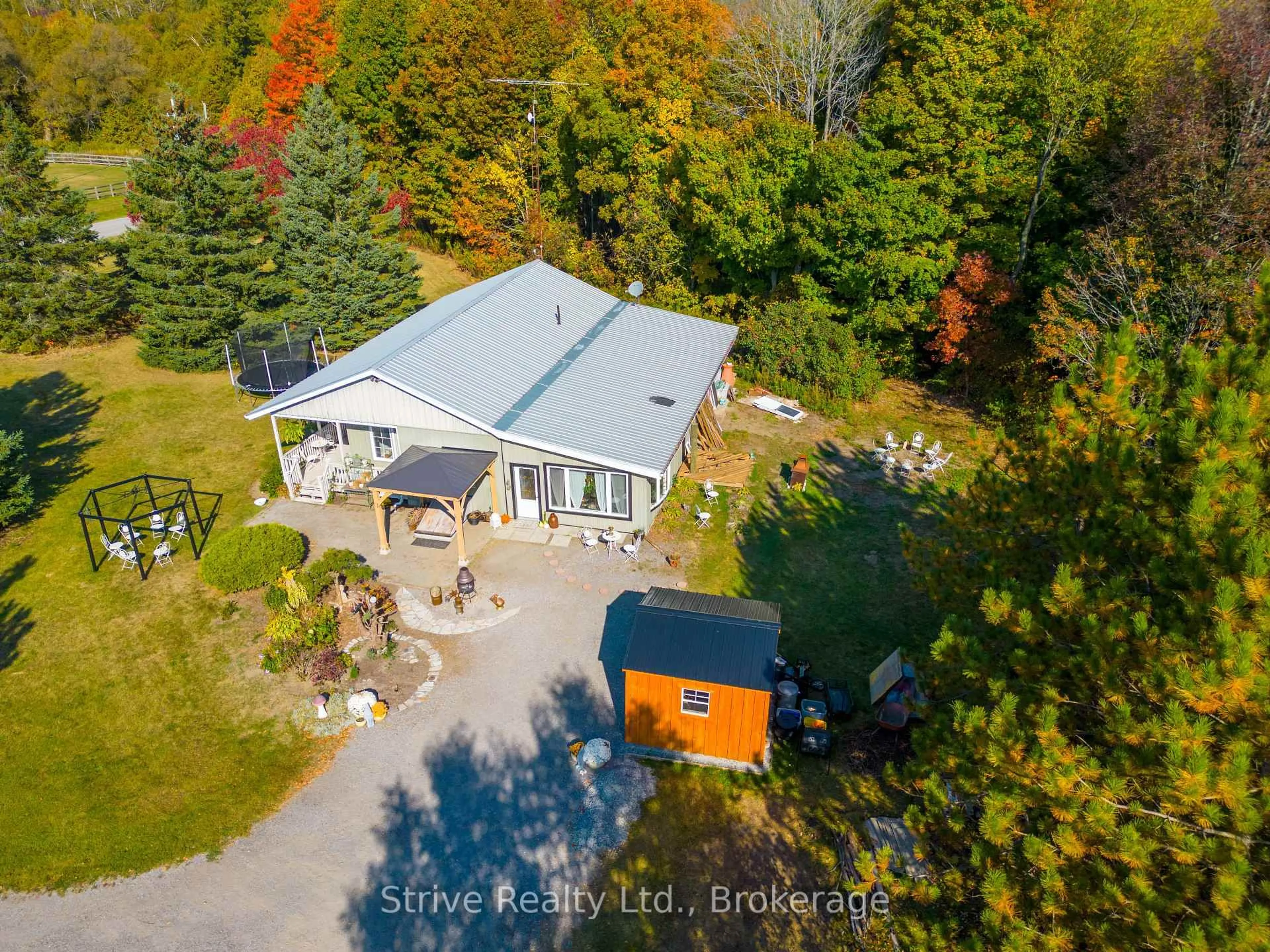 A pic from outside/outdoor area/front of a property/back of a property/a pic from drone, unknown for 5659 Gilmore Rd, Clarington Ontario L0A 1J0