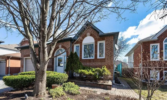 31 Thames Dr, Whitby 3