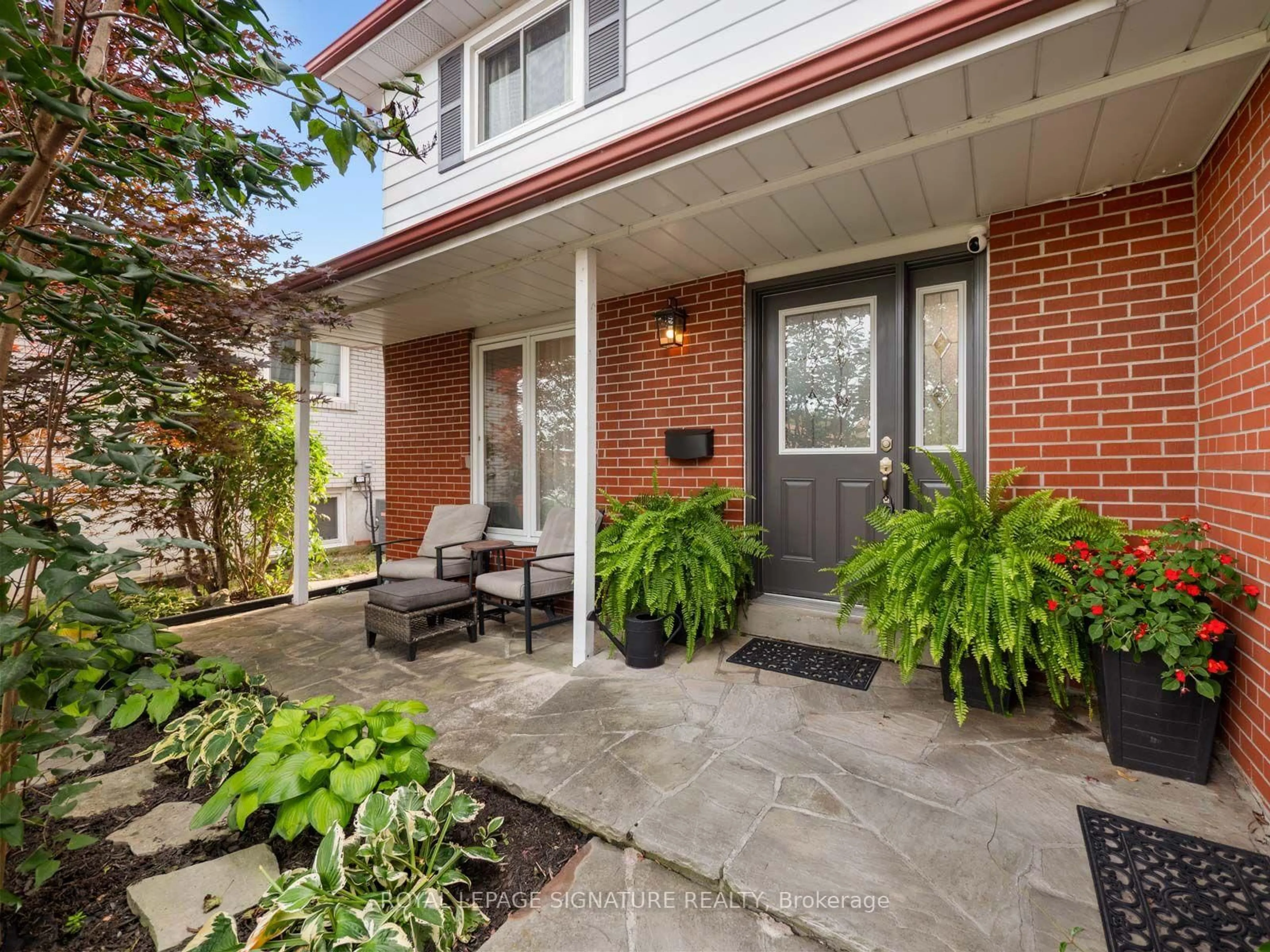 Home with brick exterior material, street for 94 Clappison Blvd, Toronto Ontario M1C 2H1