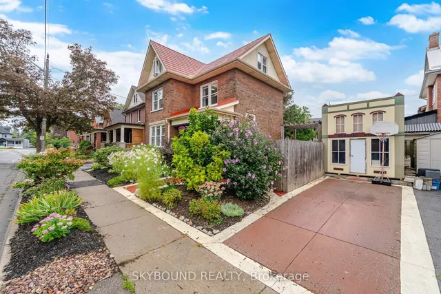 27 Rowe St, Oshawa 4
