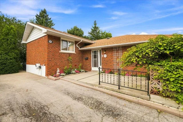 142 Cass Ave, Toronto 3