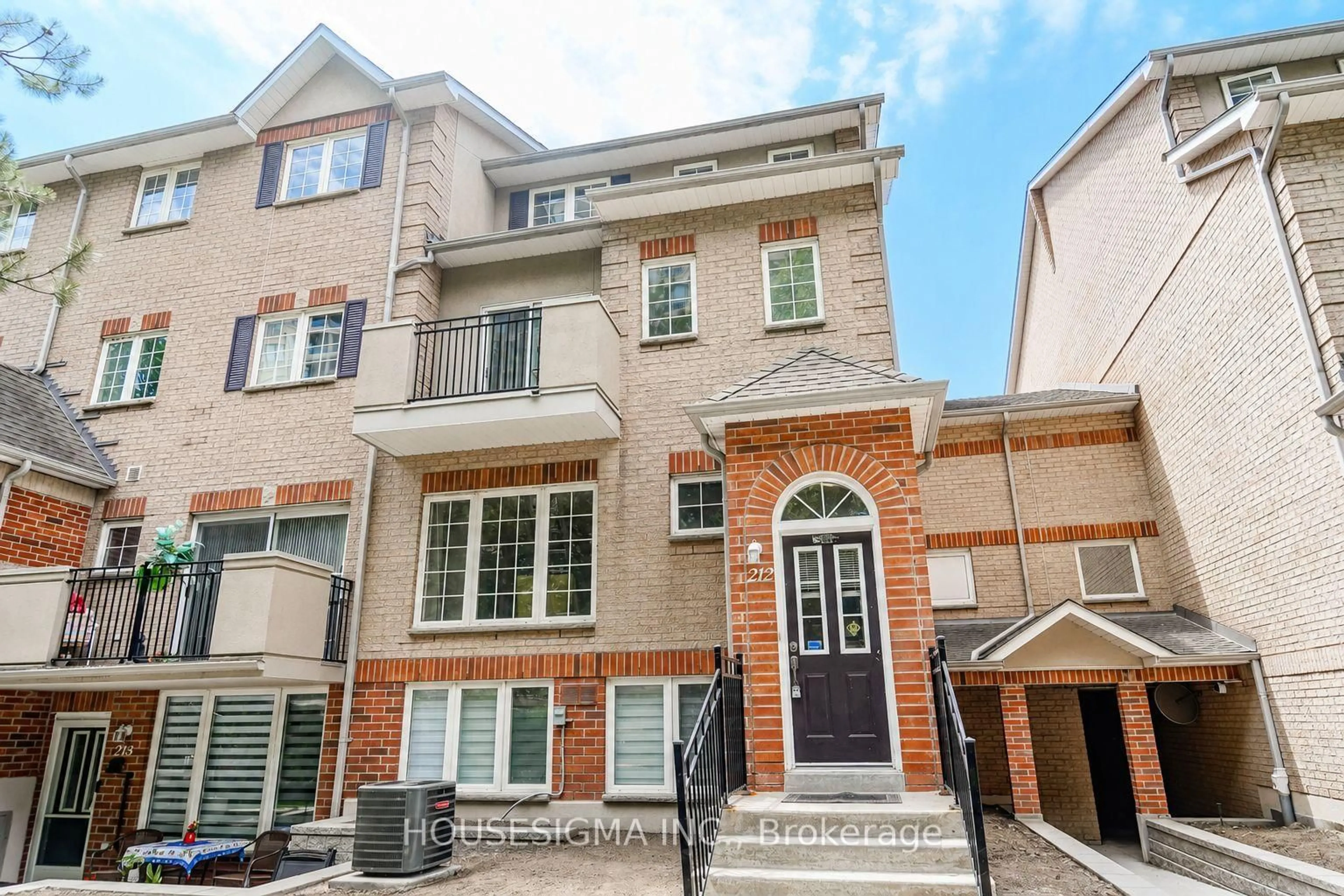Home with brick exterior material, street for 1400 The Esplanade #212, Pickering Ontario L1V 6V2