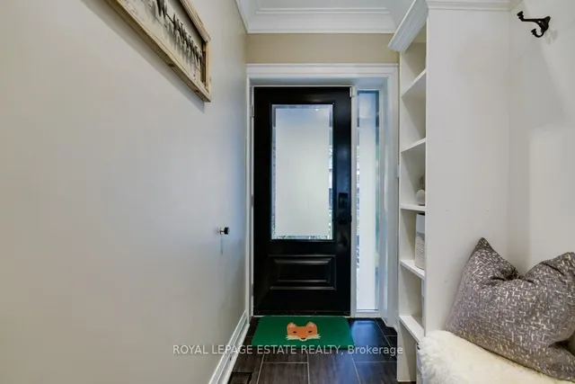 80 Elmer Ave, Toronto 5