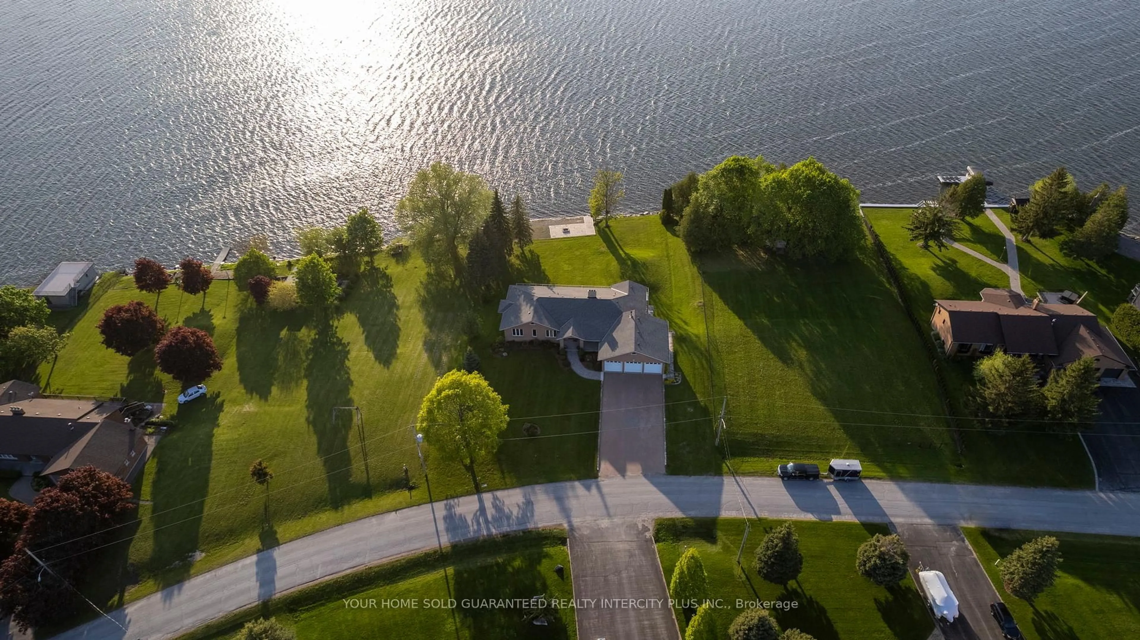 A pic from outside/outdoor area/front of a property/back of a property/a pic from drone, water/lake/river/ocean view for 592 Fralicks Beach Rd, Scugog Ontario L9L 1B6