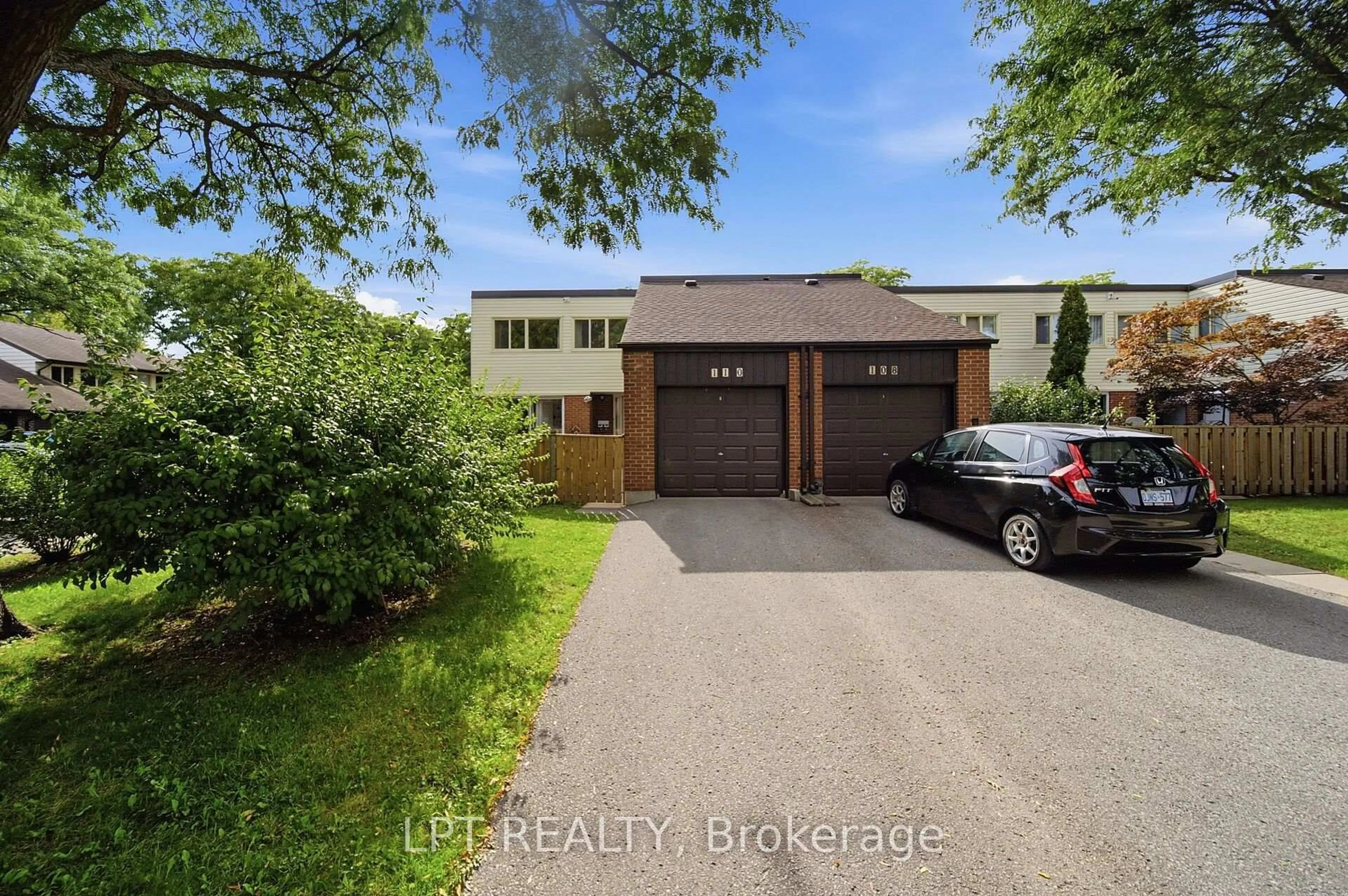 A pic from outside/outdoor area/front of a property/back of a property/a pic from drone, street for 155 Glovers Rd #110, Oshawa Ontario L1G 7A4