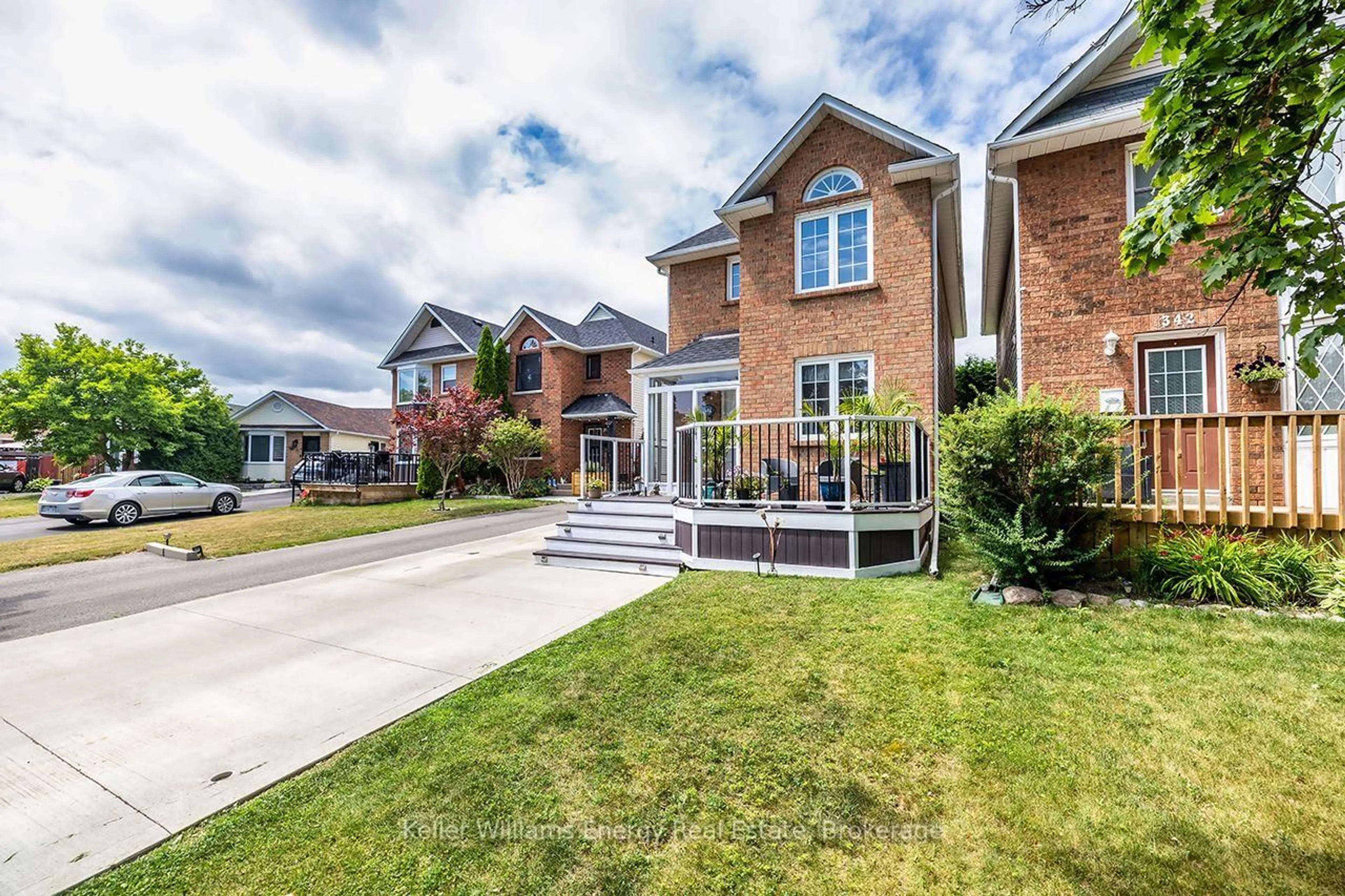 Home with brick exterior material, street for 340 Pompano Crt, Oshawa Ontario L1K 1M9