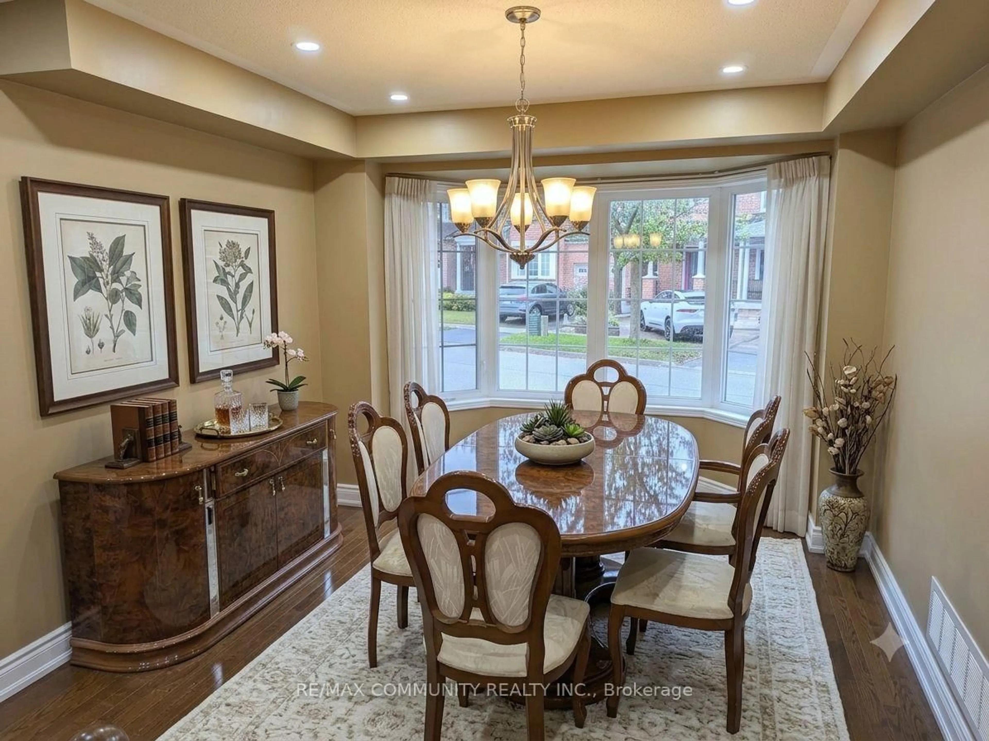 Dining room, unknown for 104 Mcsweeney Cres, Ajax Ontario L1T 4G3