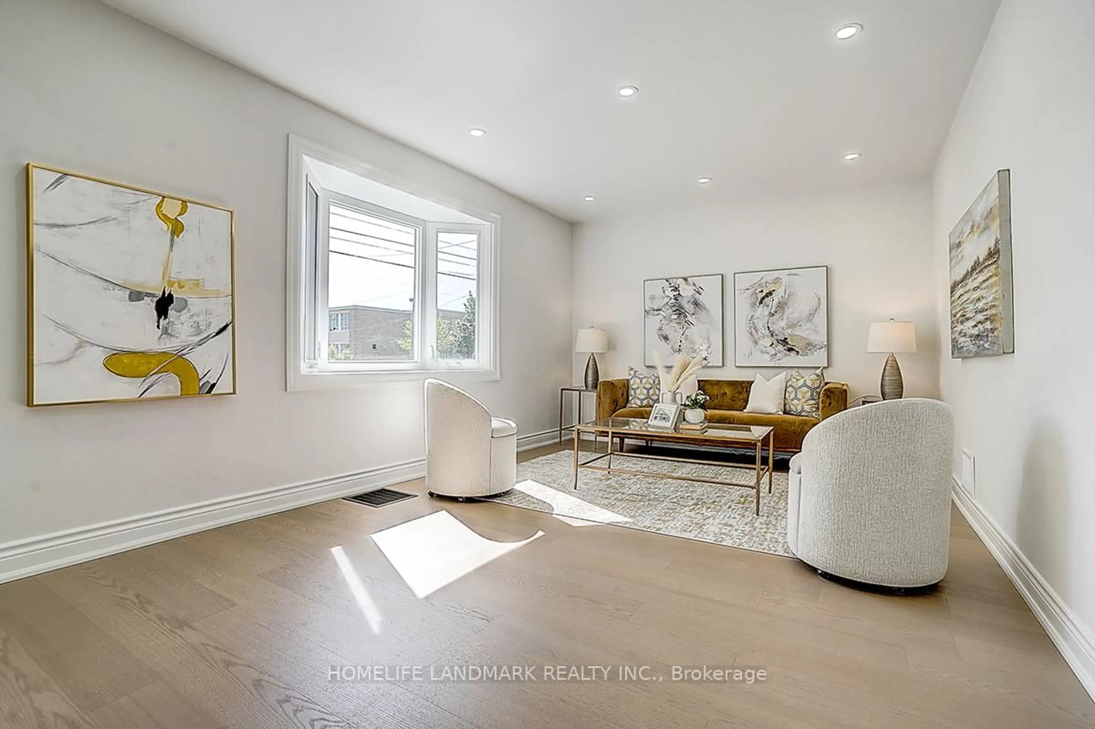Living room with furniture, unknown for 572 Pharmacy Ave, Toronto Ontario M1L 3G9
