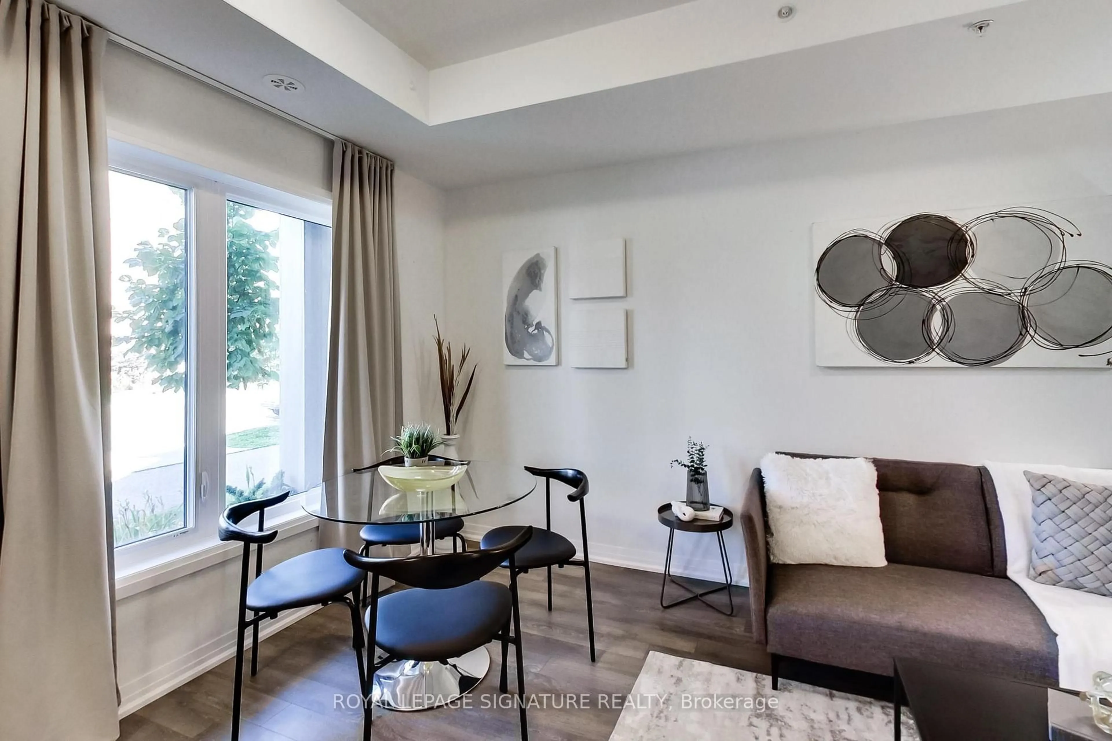 Living room with furniture, unknown for 2635 William Jackson Dr #113, Pickering Ontario L1X 0L5