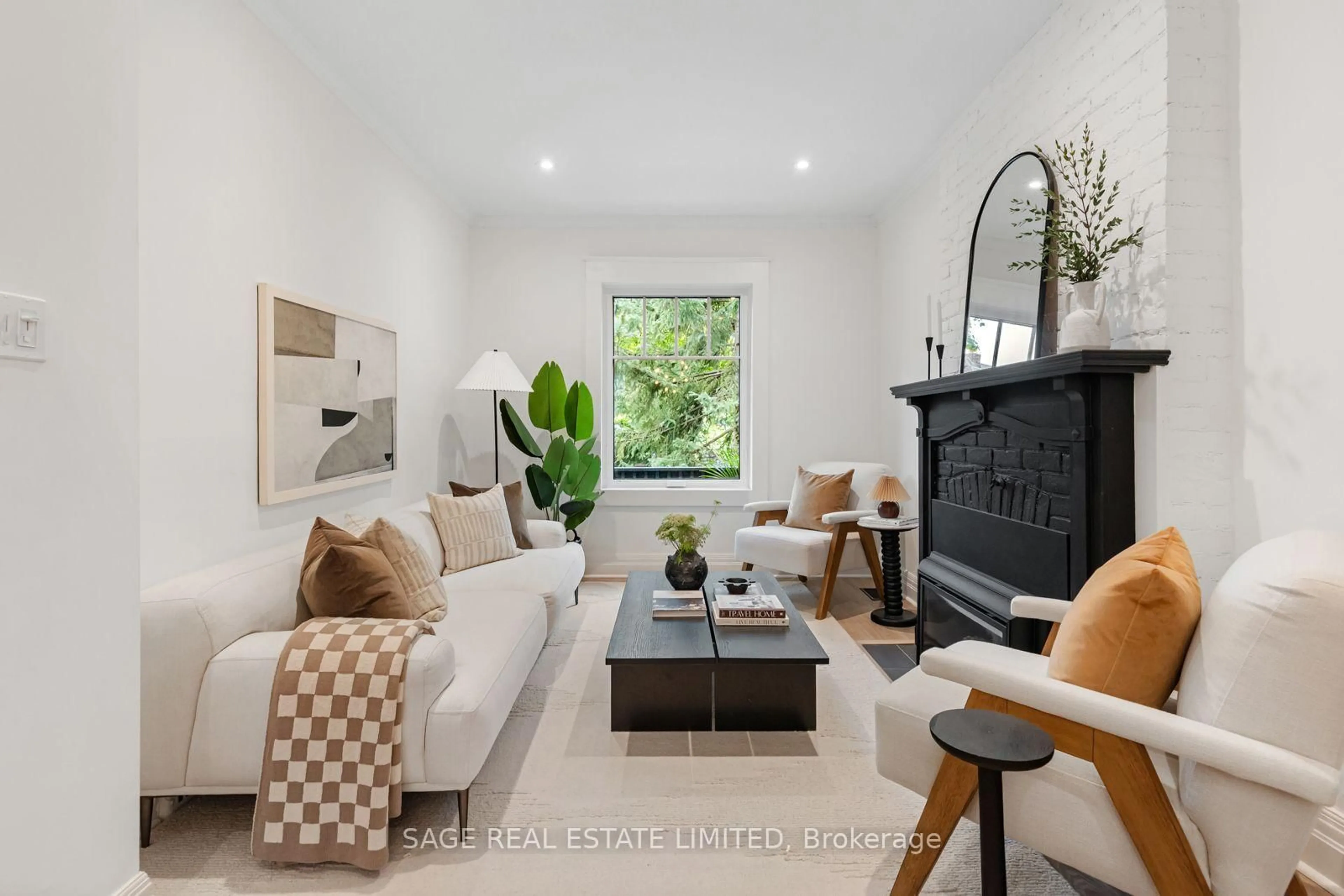 Living room with furniture, unknown for 11 Bertmount Ave, Toronto Ontario M4M 2X8