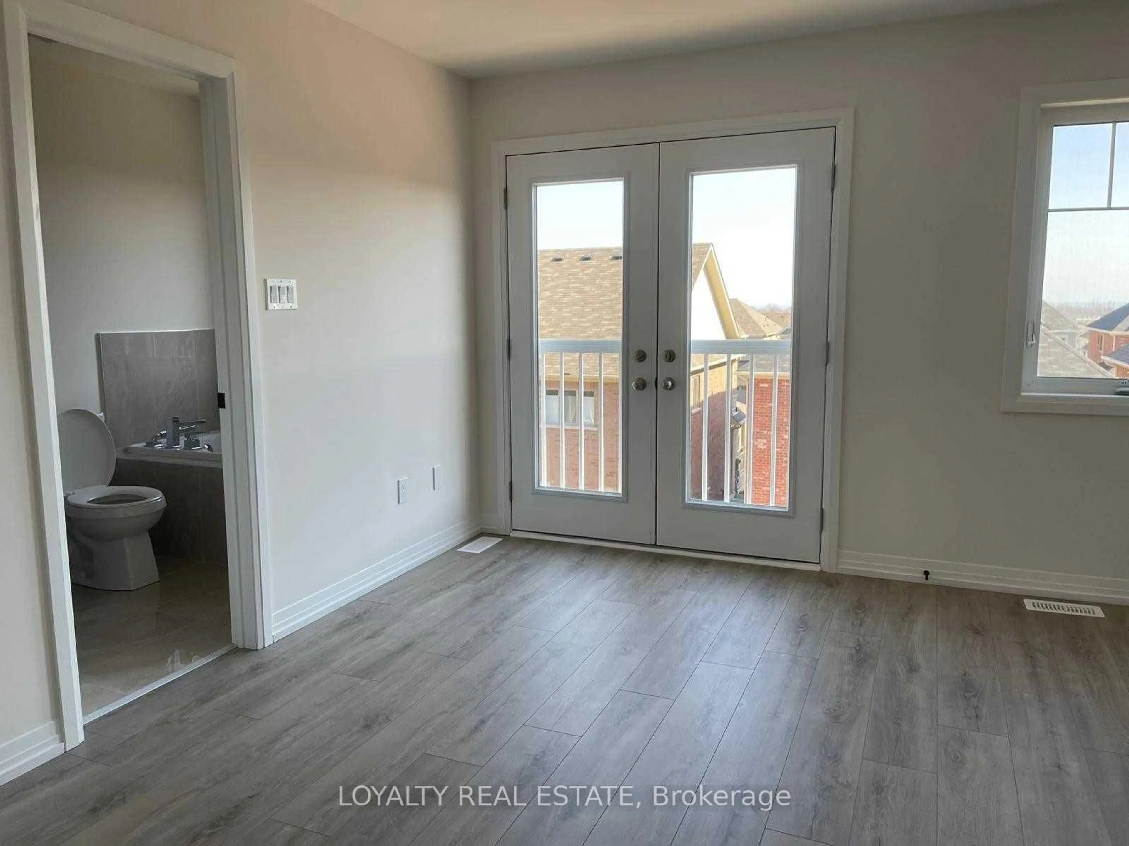 A pic of a room for 107 Bavin St, Clarington Ontario L1C 7H5