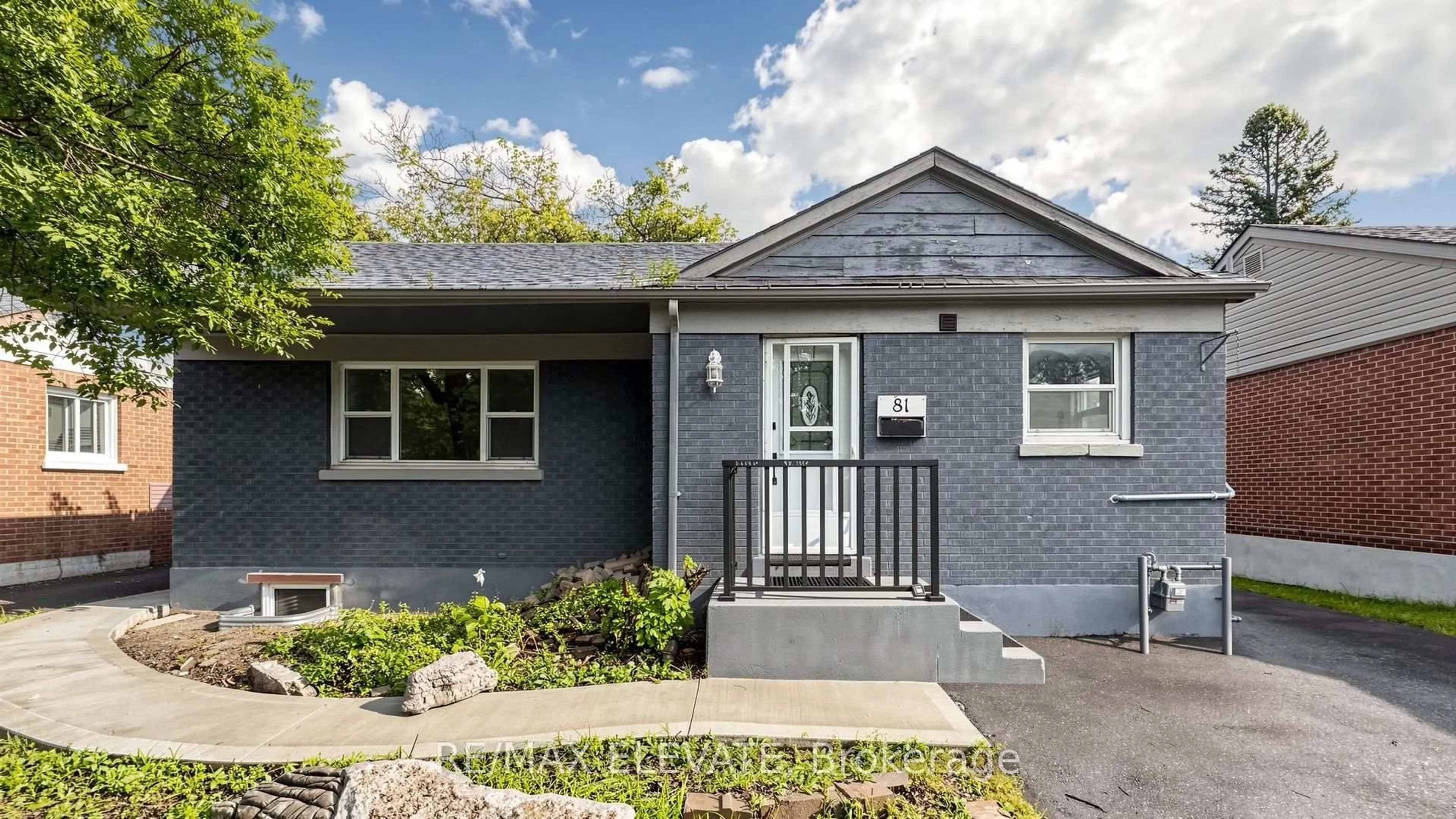 Home with vinyl exterior material, street for 81 Admiral Rd, Ajax Ontario L1S 2N8