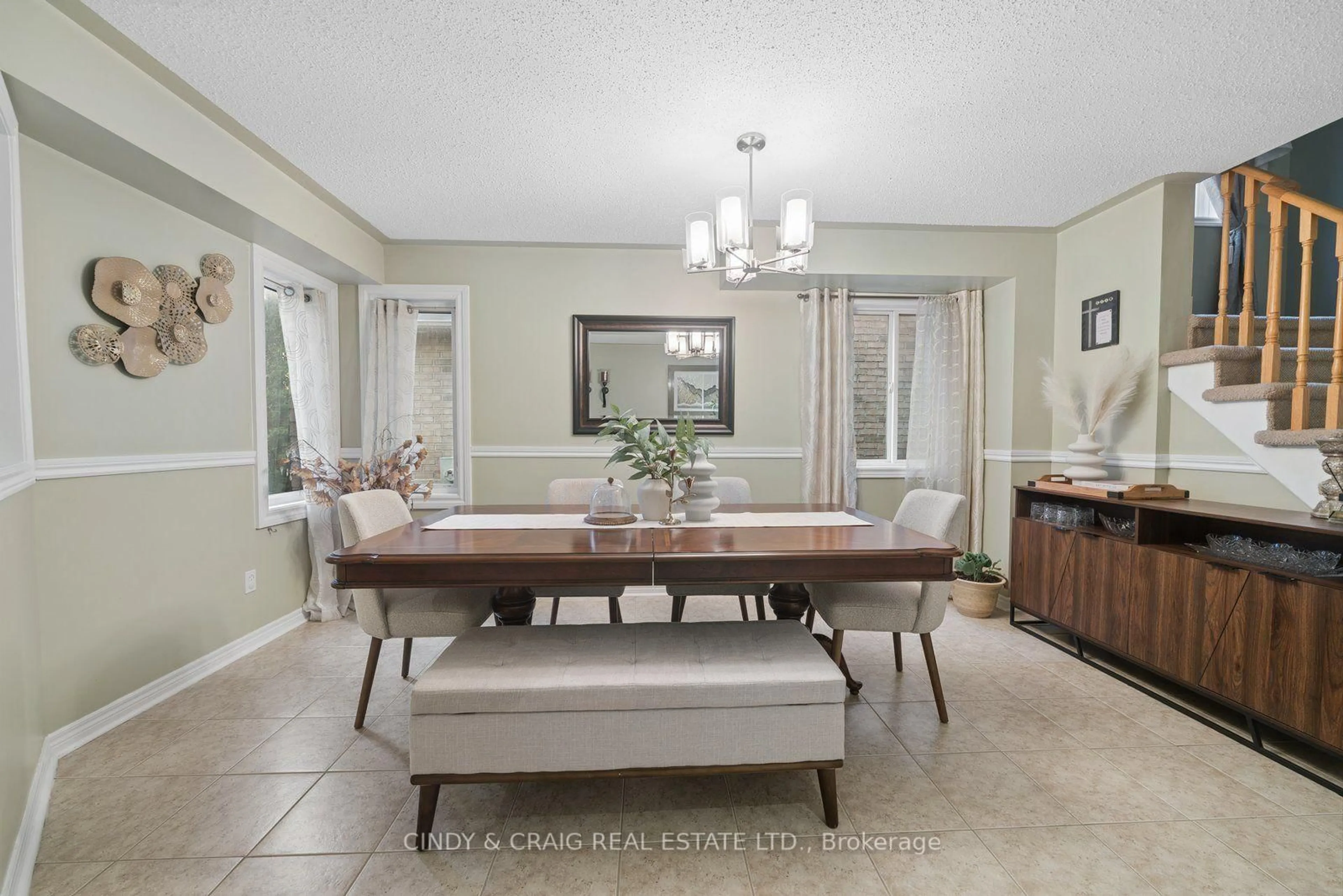 Dining room, ceramic/tile floor for 87 Beckett Cres, Clarington Ontario L1E 3J4